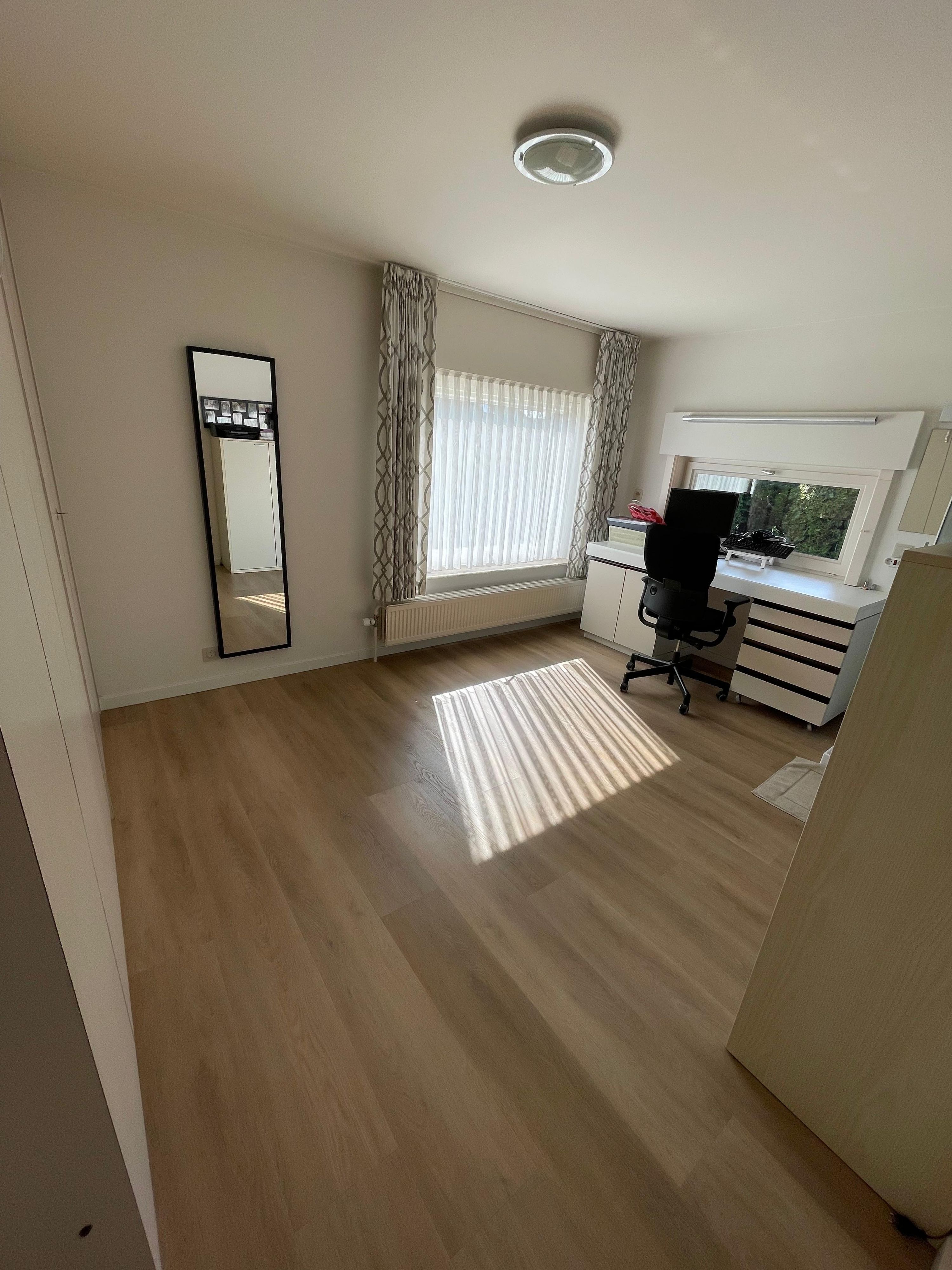 Ruime alleenstaande zonnige woning te Deerlijk - foto 9