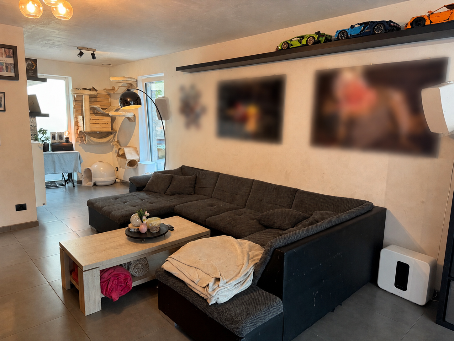 Recente halfopen bebouwing met 3 slaapkamers in woonwijk - foto 4