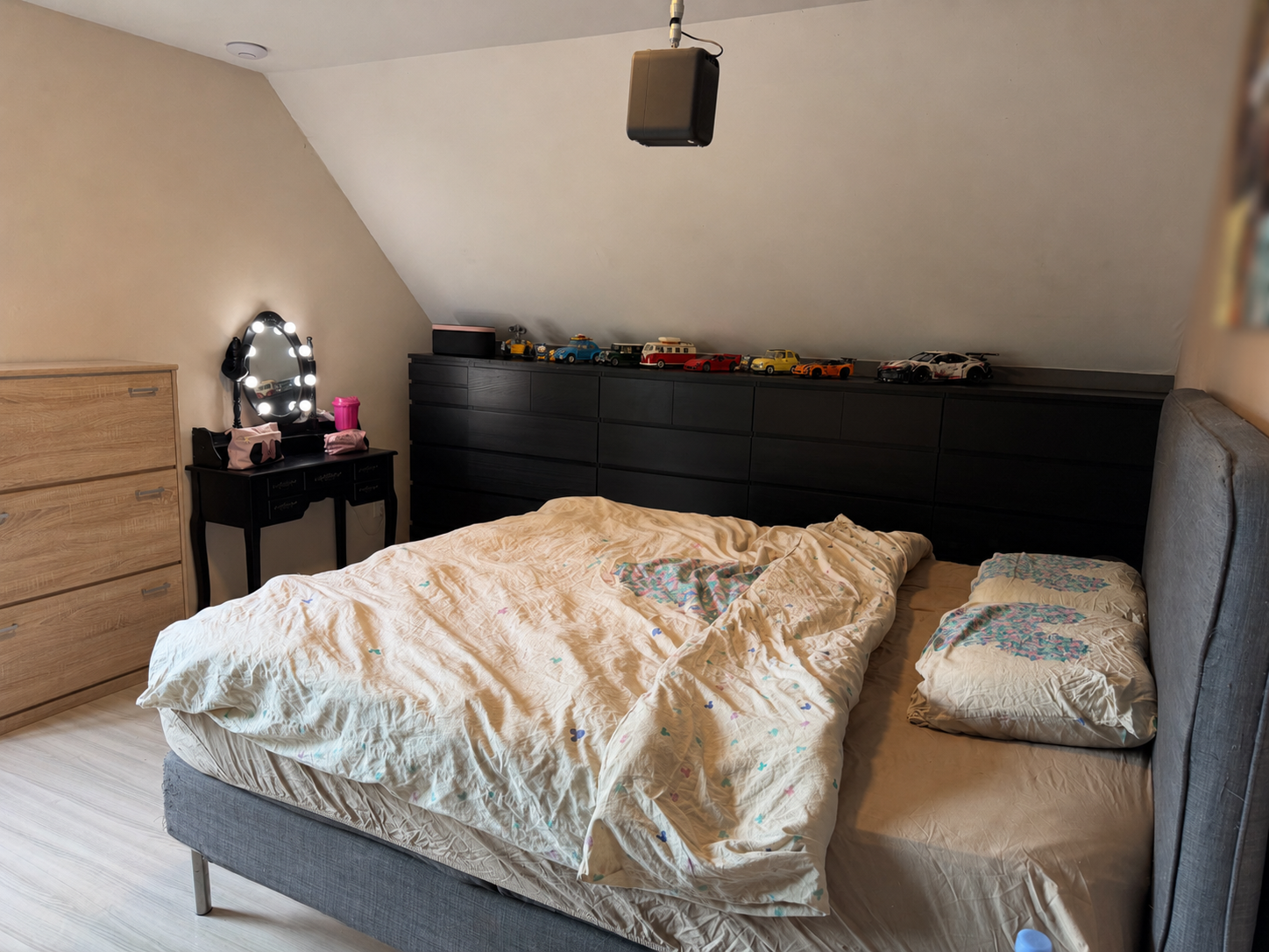 Recente halfopen bebouwing met 3 slaapkamers in woonwijk - foto 7
