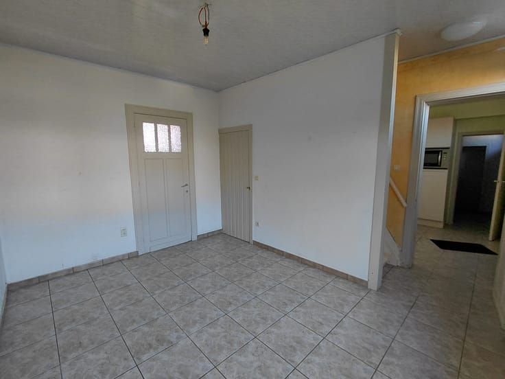 Te renoveren woning op gunstige locatie - foto 5