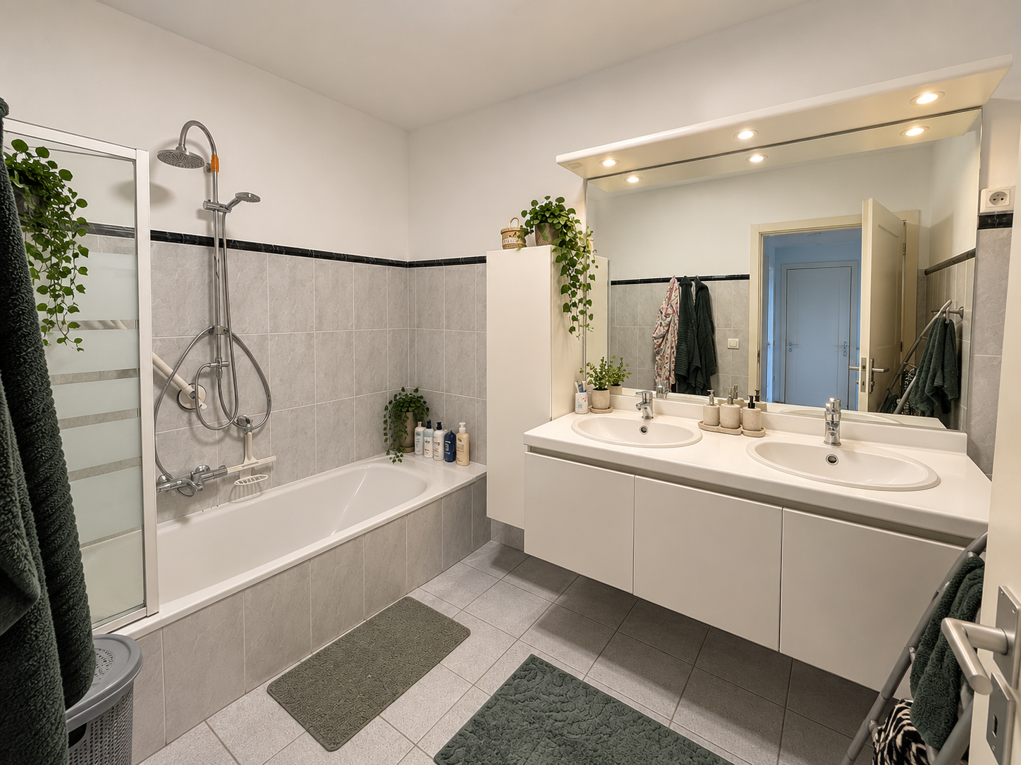 Gelijkvloers appartement met 2 slaapkamers en 23m² terras + staanplaats - foto 5