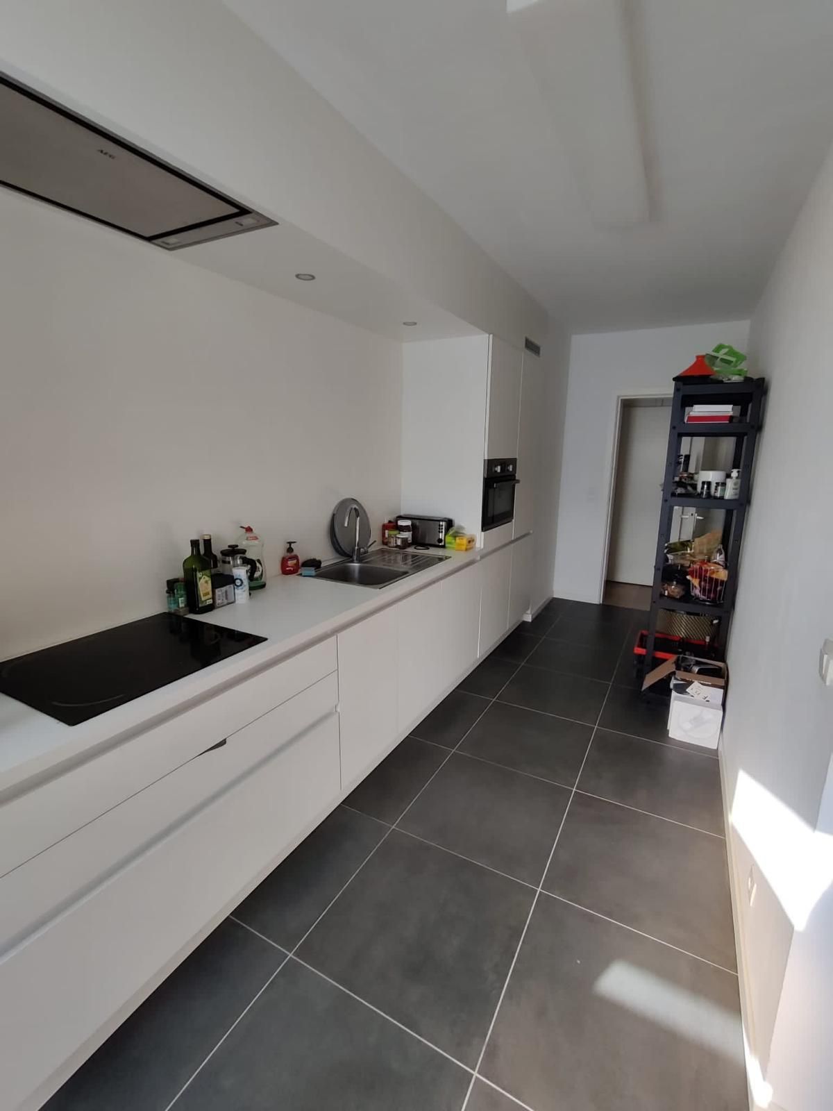 Instapklaar 2-slaapkamerappartement te Kortrijk - foto 4