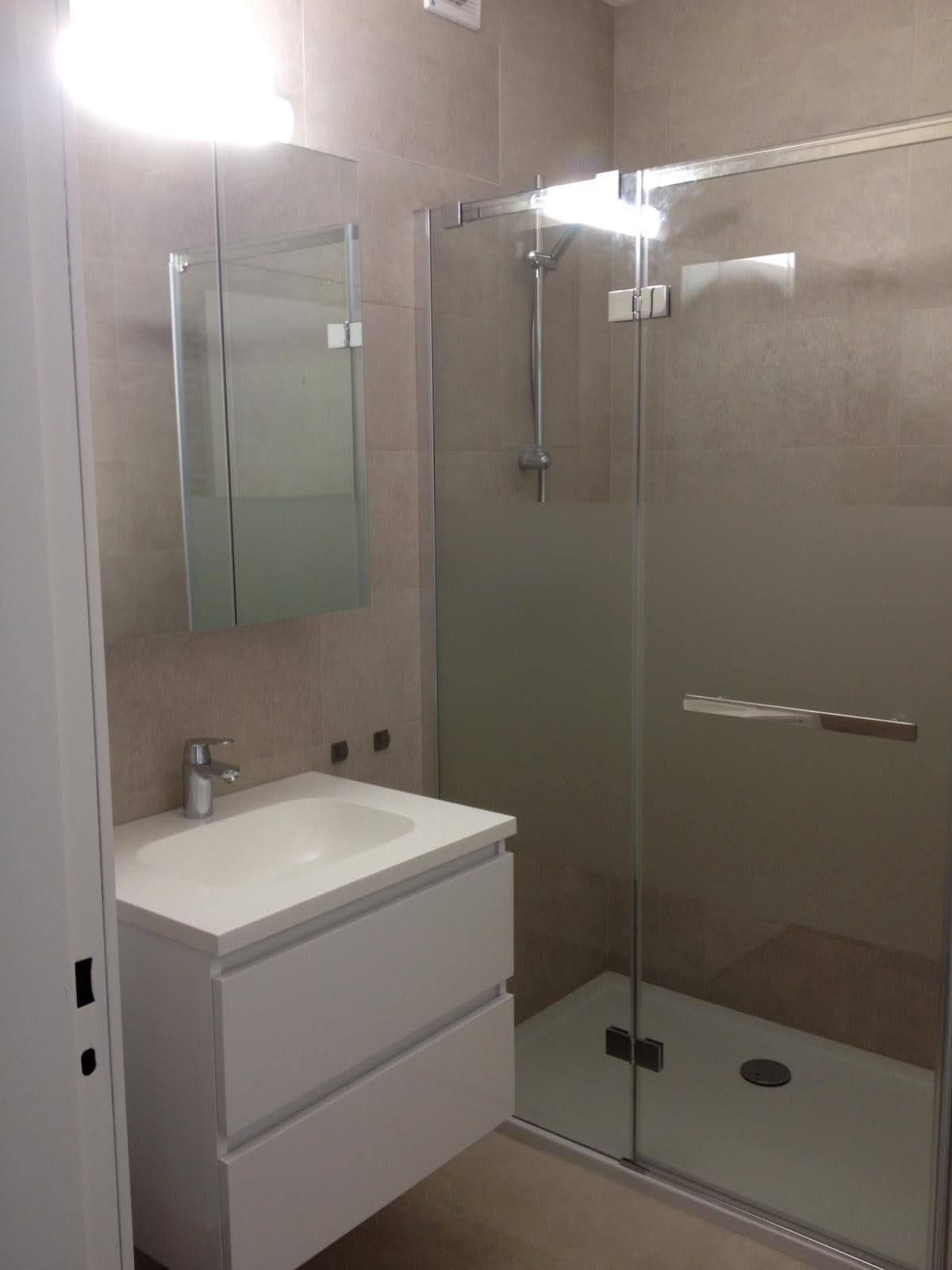 Instapklaar 2-slaapkamerappartement te Kortrijk - foto 7