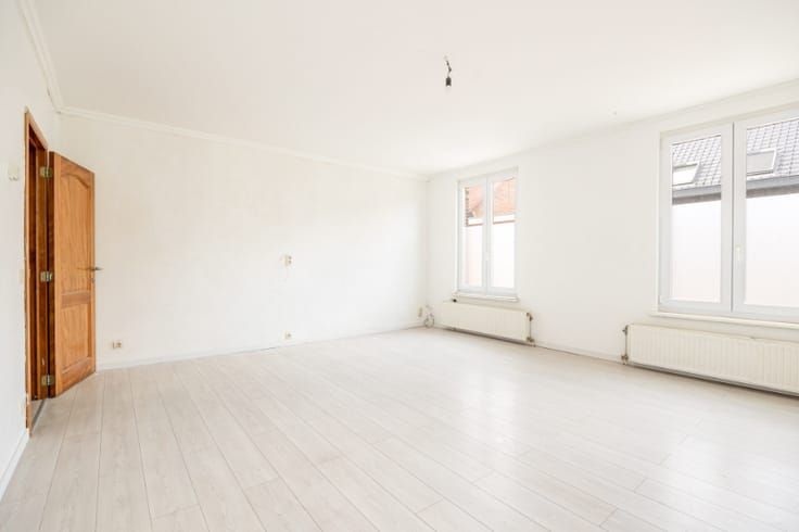 Rijwoning met groot perceel in Hoboken 0484120429 - foto 11