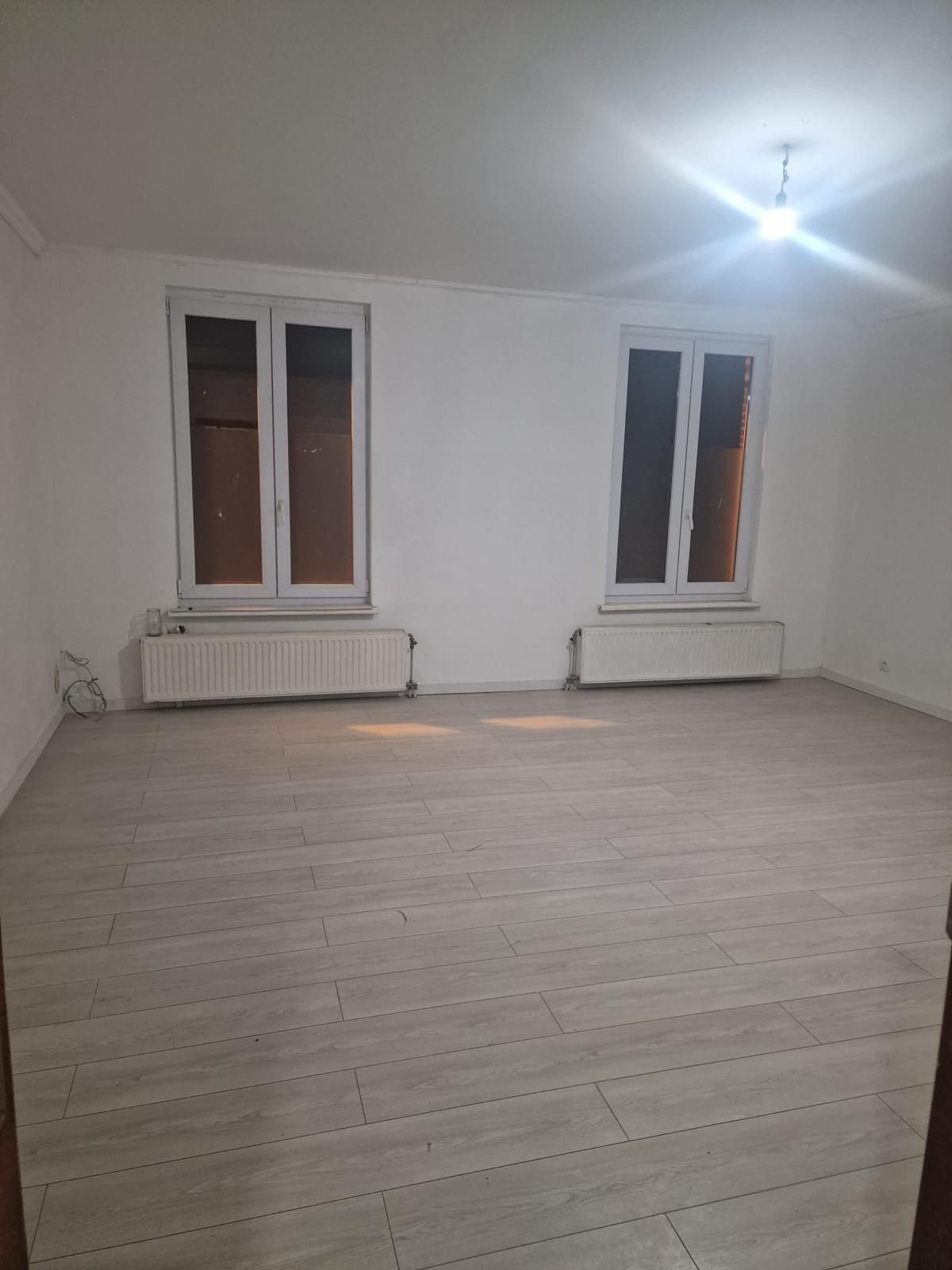 Rijwoning met groot perceel in Hoboken 0484120429 - foto 20