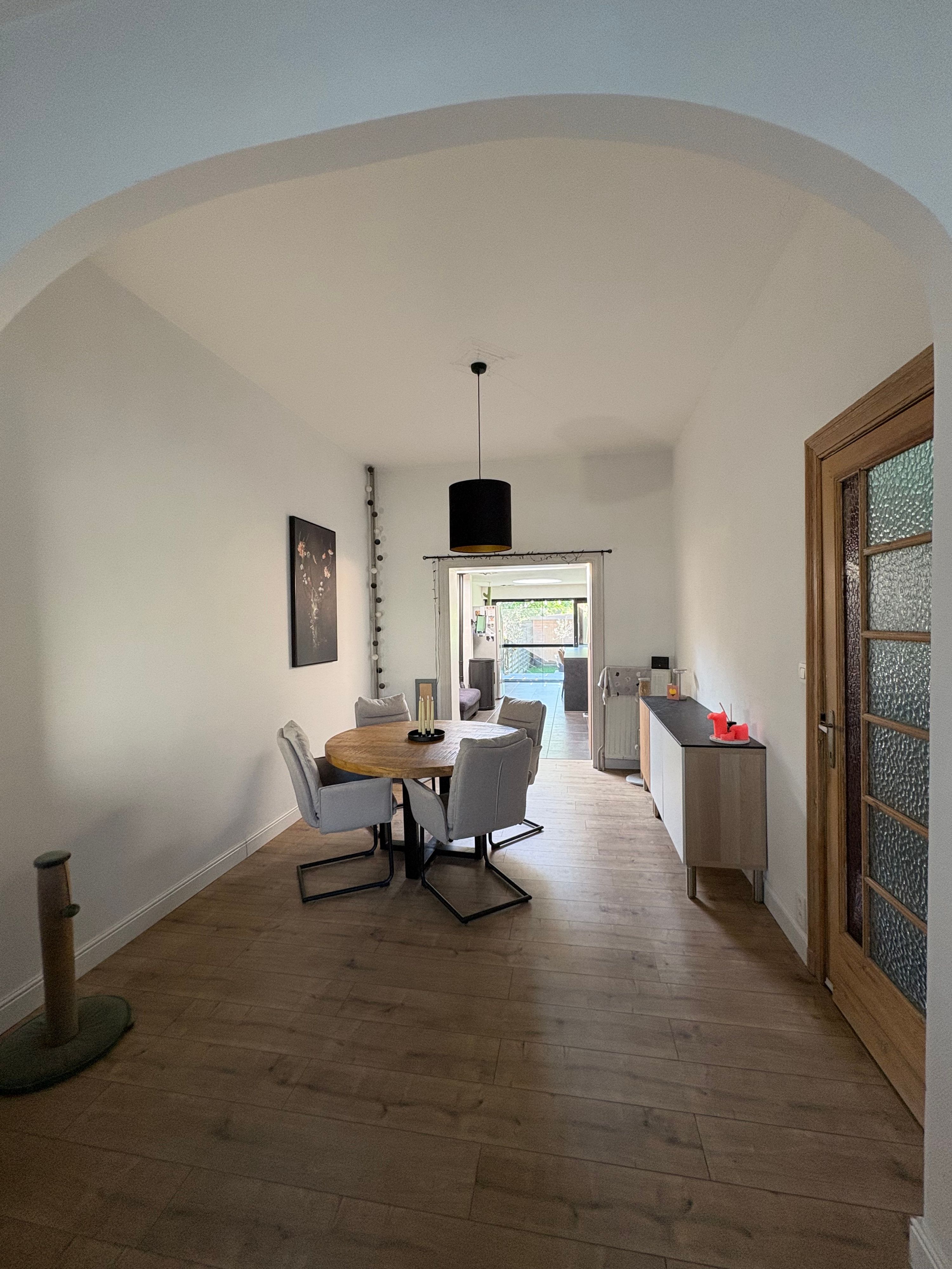 Charmante ruime woning met leuke tuin. - foto 4