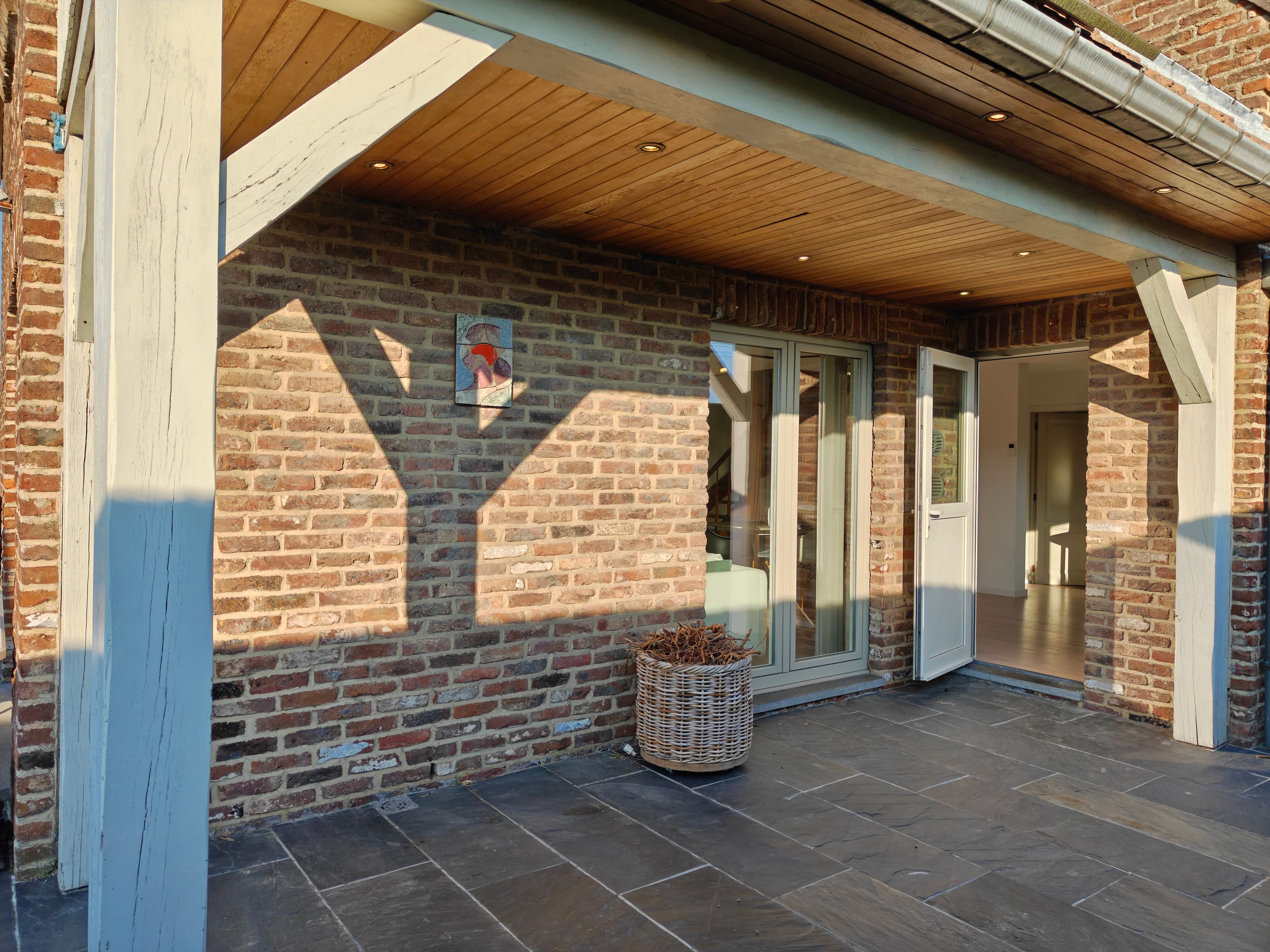 Lichtrijke instapklare villa in landelijke omgeving met tuin, garage en 4SLPK. - foto 19