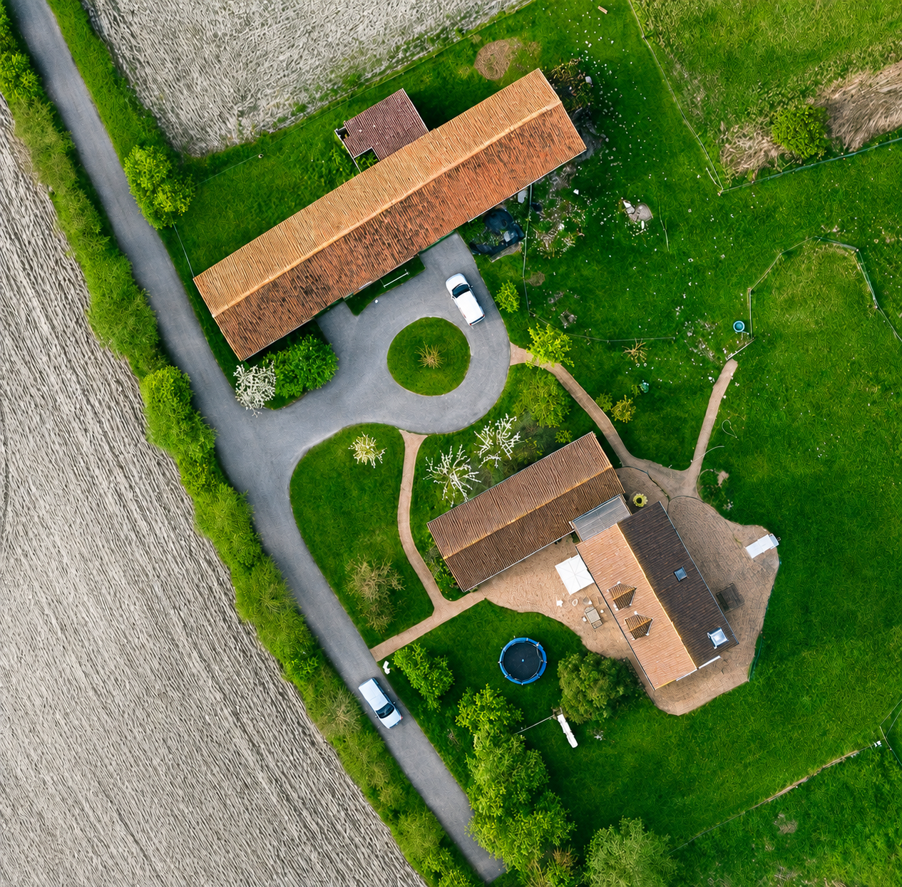 Herbouwde vergunde hoeve. Prachtig gelegen. - foto 2