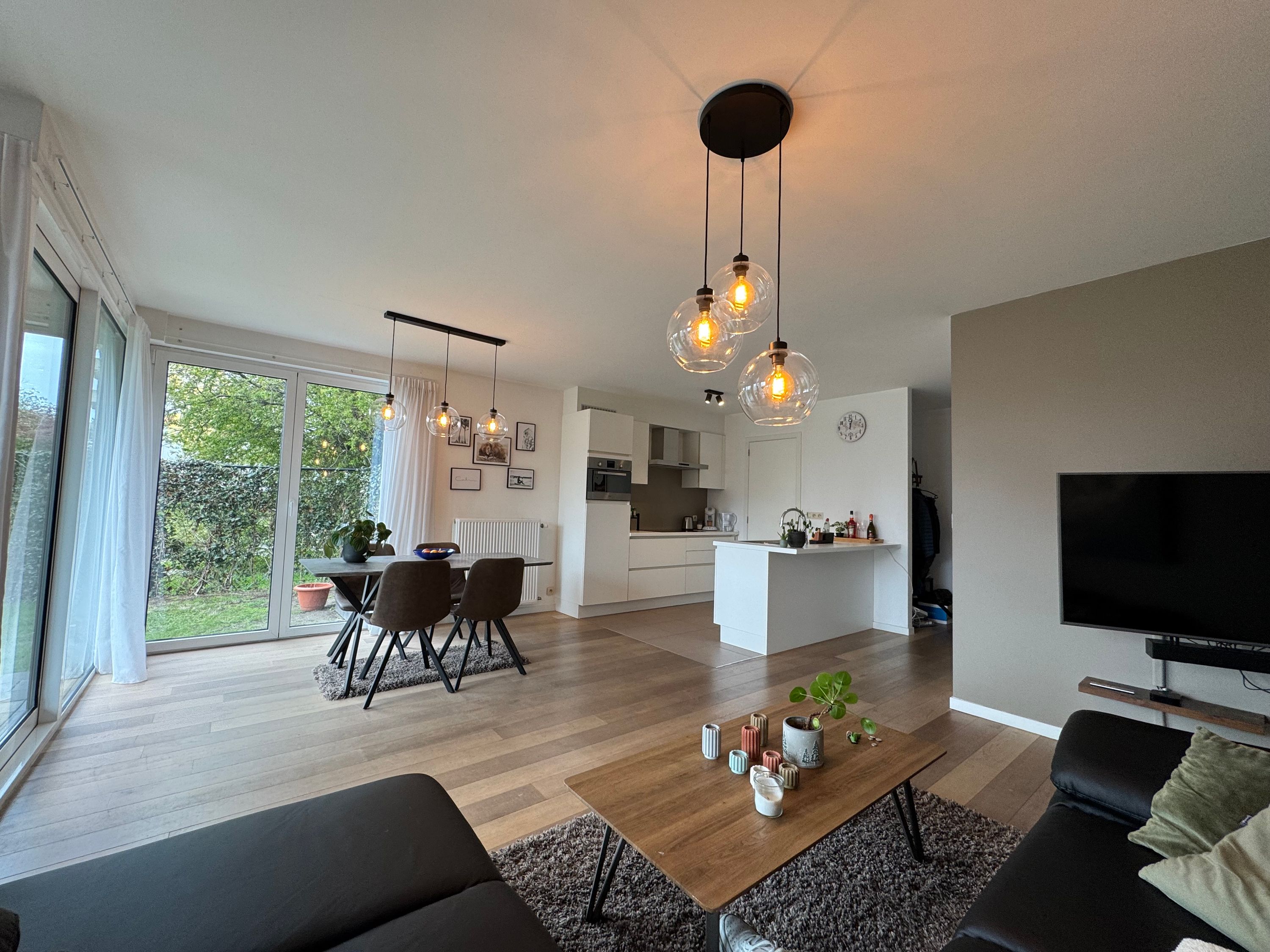 Gelijkvloers appartement met zonnige tuin in Gent - foto 3