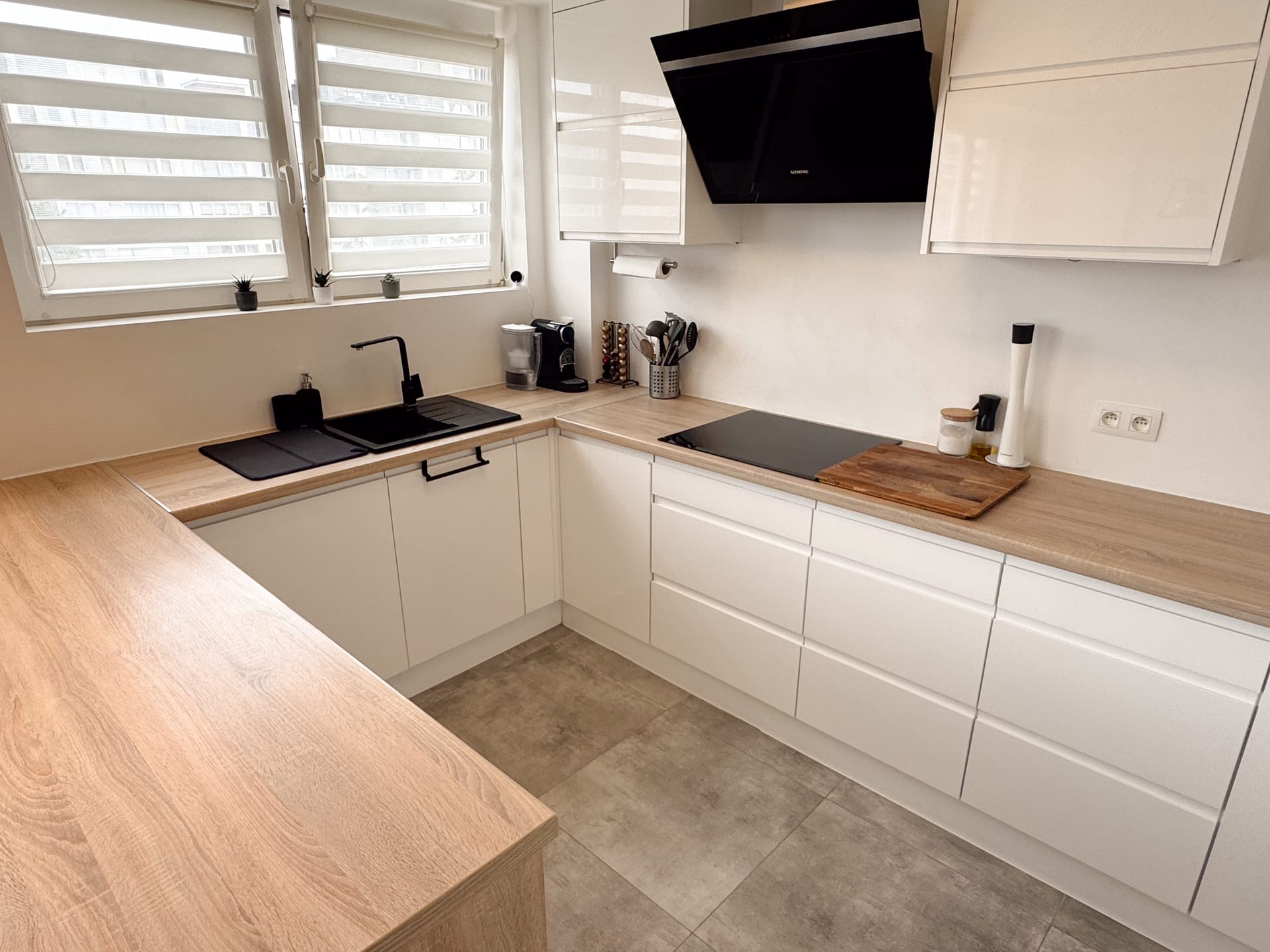 Instapklaar appartement met 2 slpk, airco en terras - foto 3