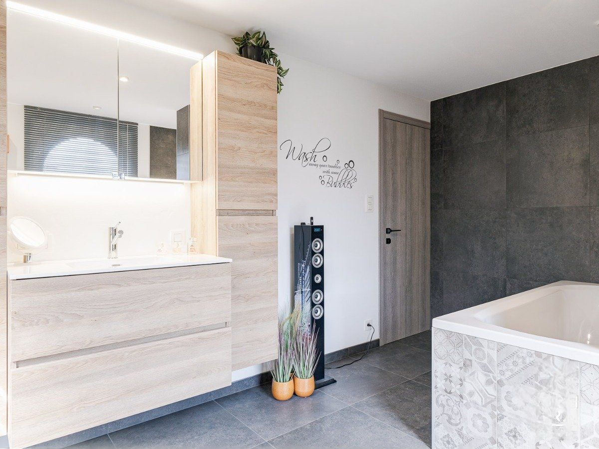 Instapklare woning met 4 slpk's en royale tuin met terras - foto 9