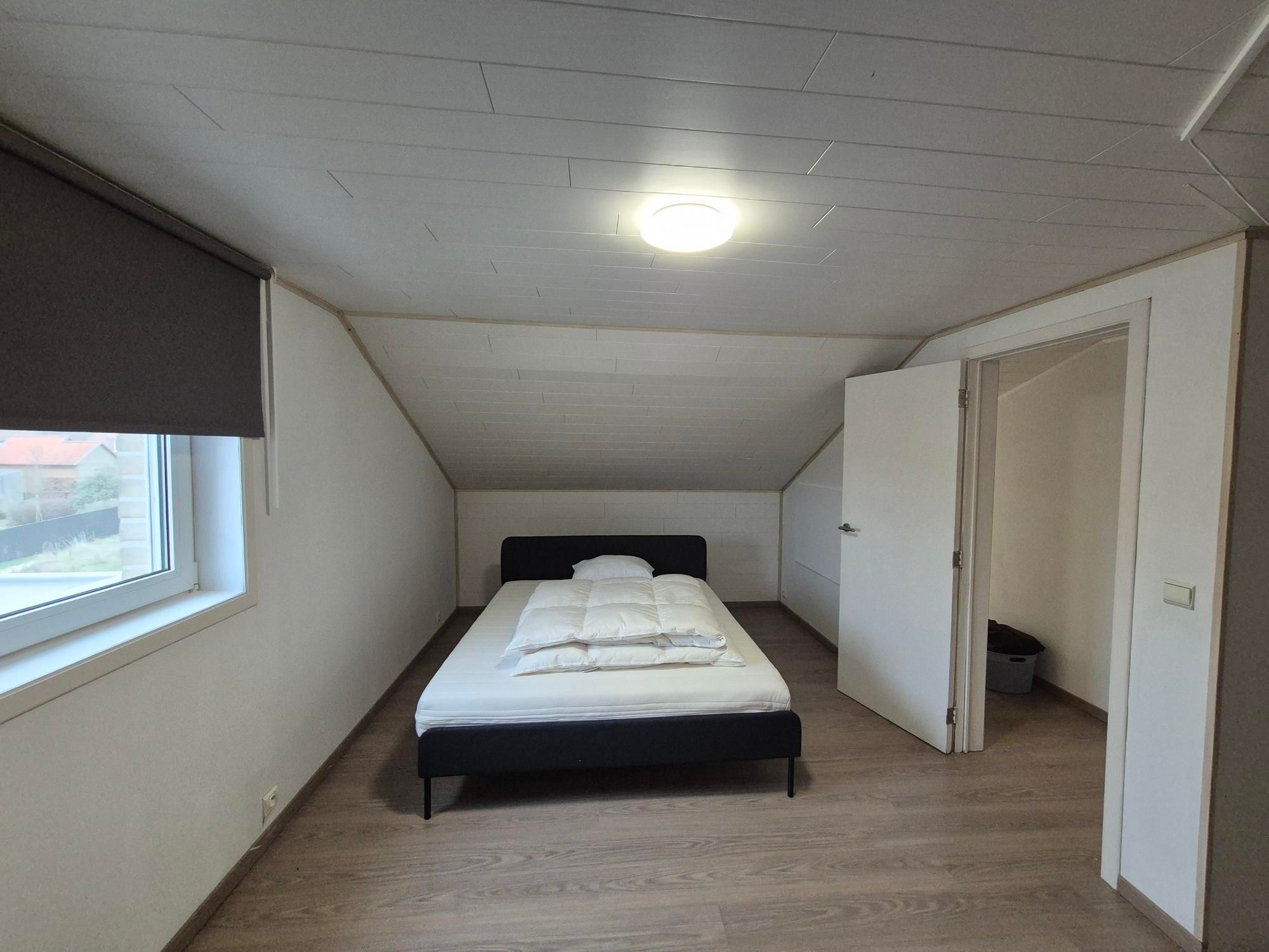 Instapklare woning met 4 slpk's en royale tuin met terras - foto 14