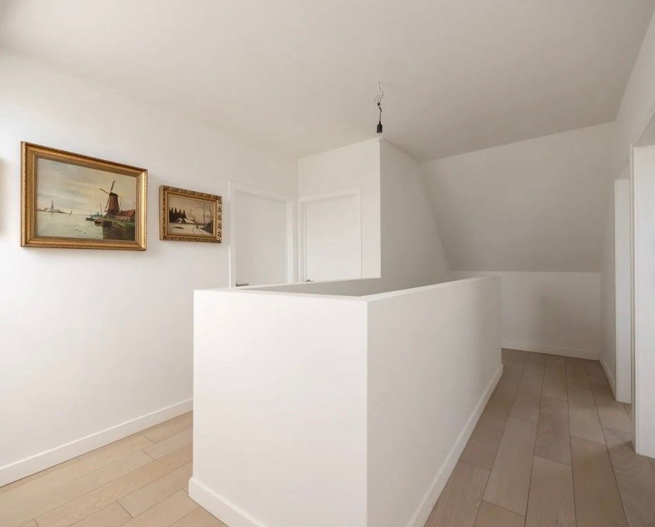 Nieuwbouw rijwoning met 5 slaapkamers in Oelegem - foto 8