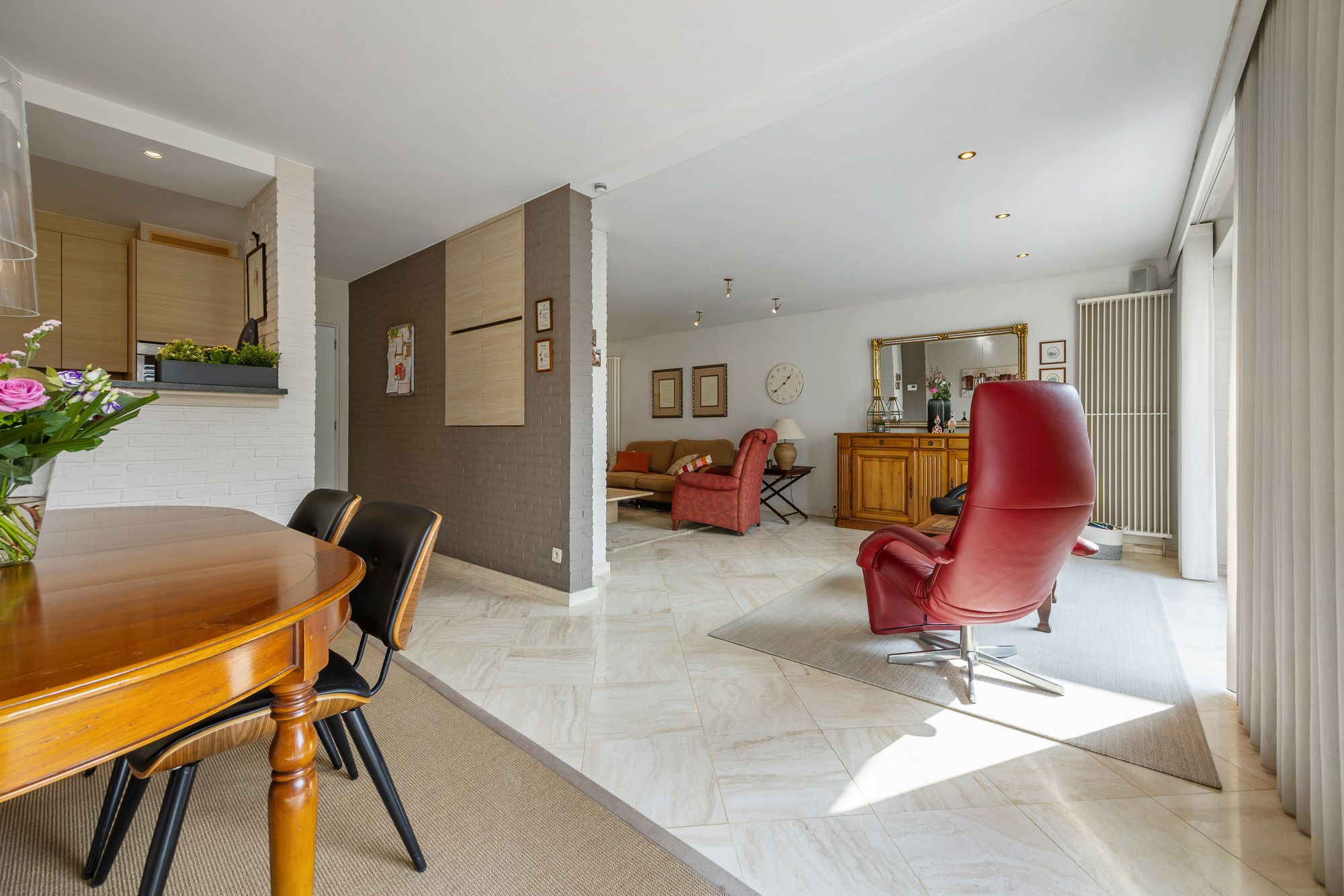 Instapklare moderne woning met 5 slaapkamers EPC label B - foto 8