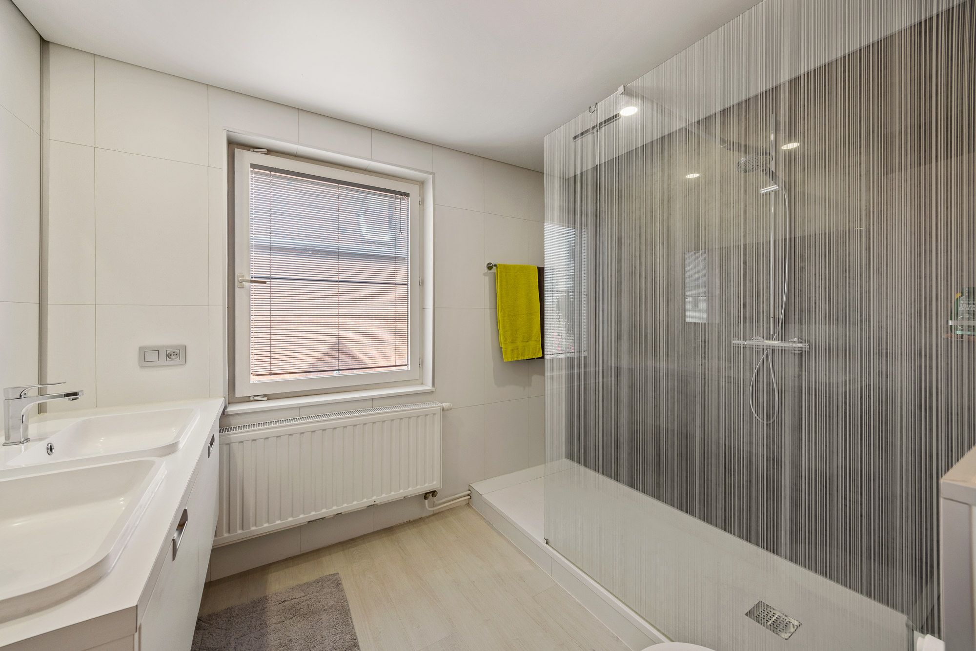 Instapklare moderne woning met 5 slaapkamers EPC label B - foto 12