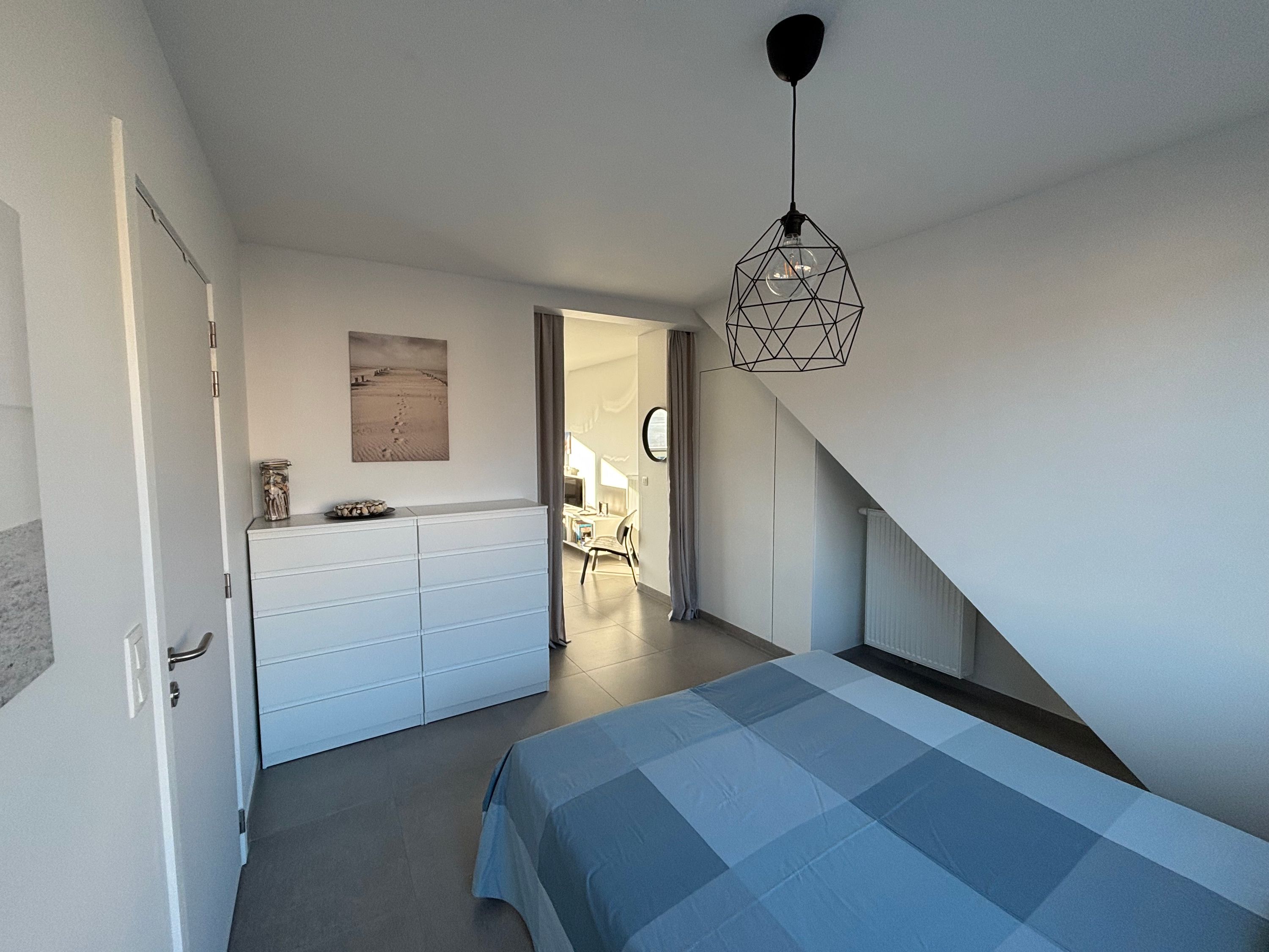 Volledig gerenoveerd appartement met 1 slaapkamer in De Panne - foto 4