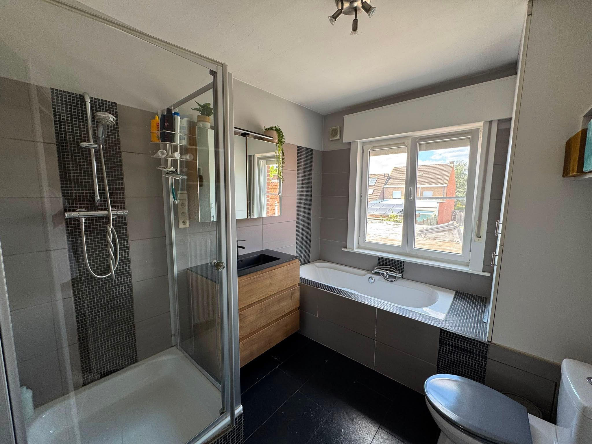 Karaktervolle rijwoning met tuin en gunstig EPC - foto 18