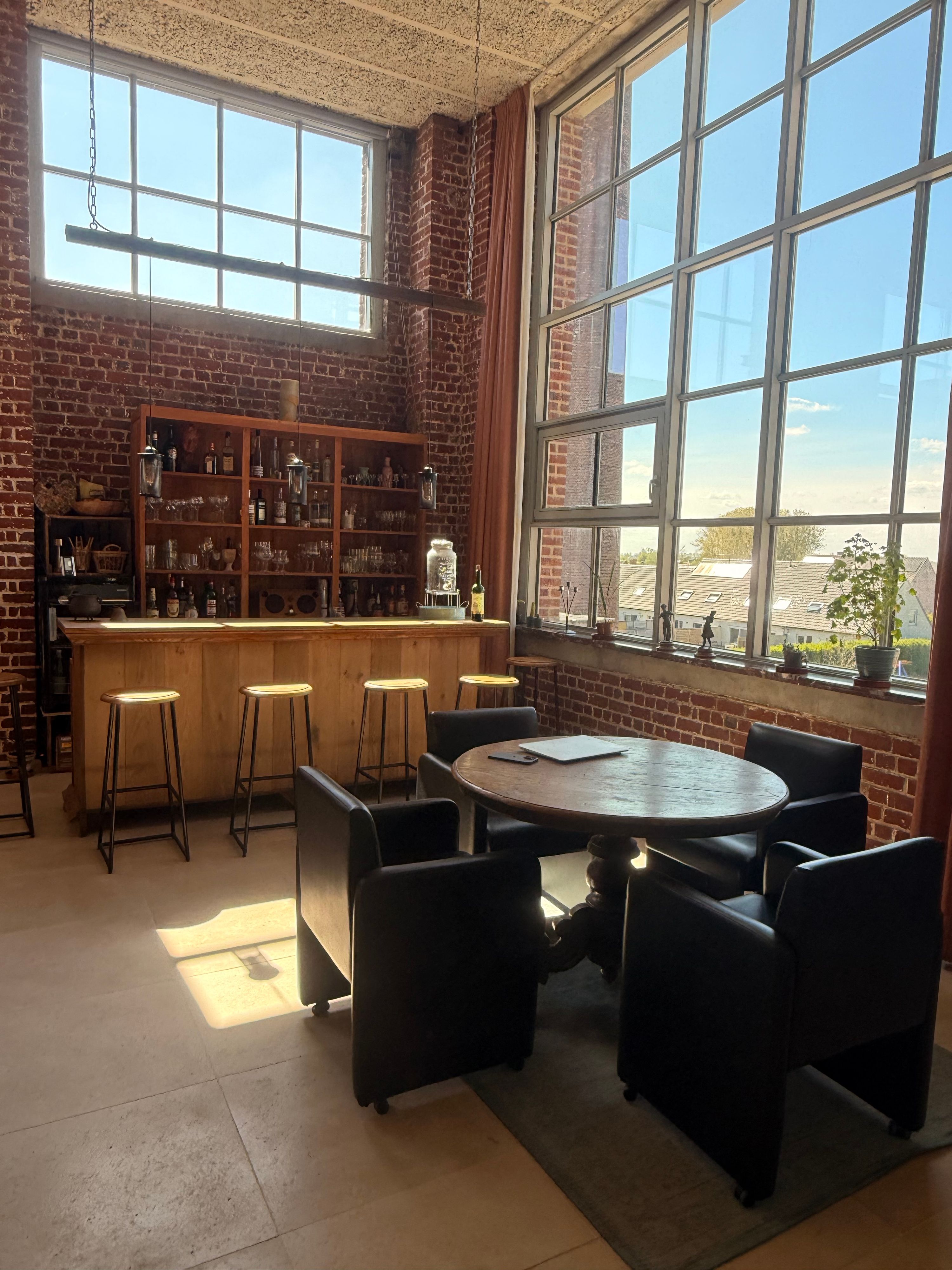 Ruime authentieke loft op 10.000M2 terrein  - foto 5