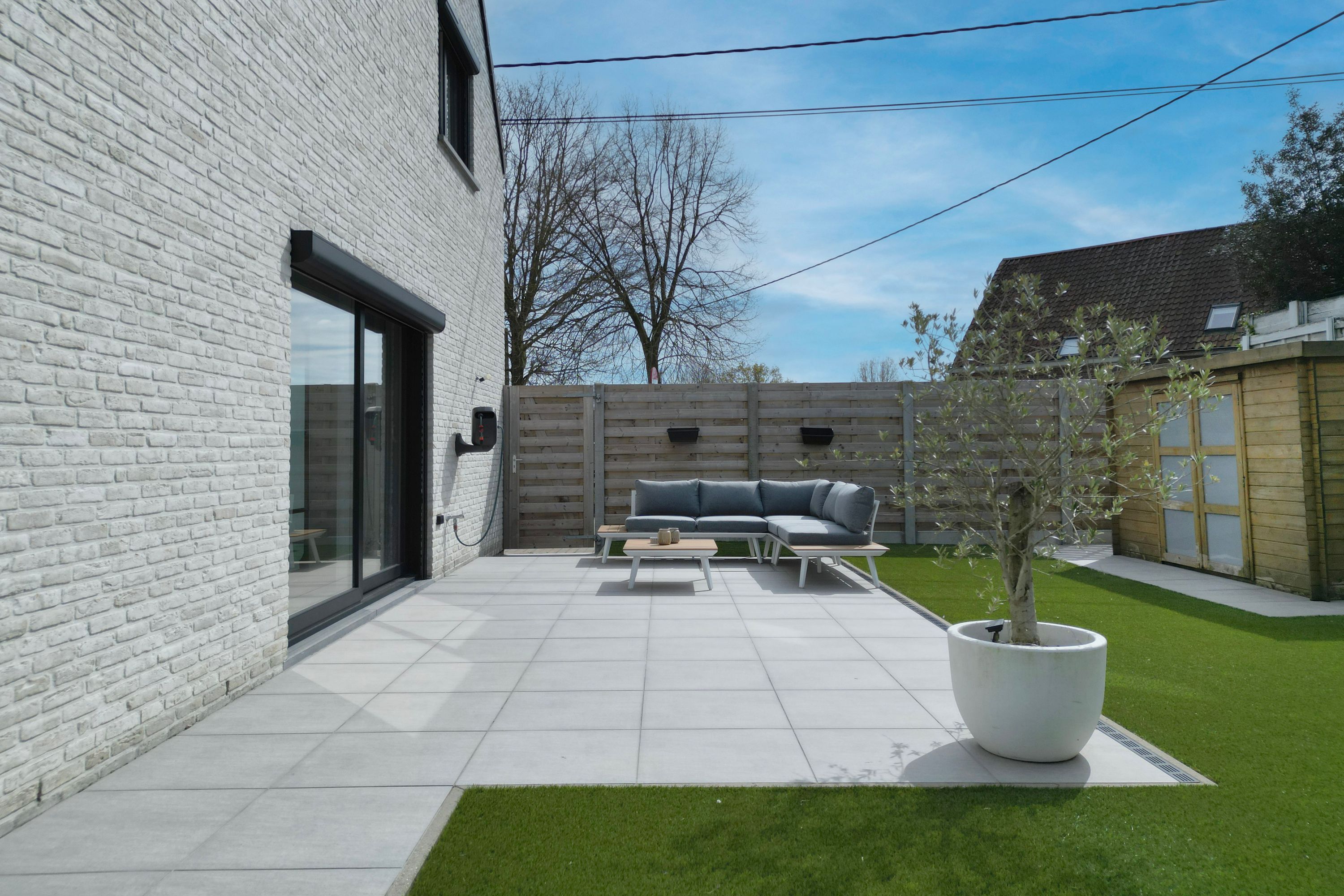 Recente, energiezuinige woning met zonnige tuin - foto 5