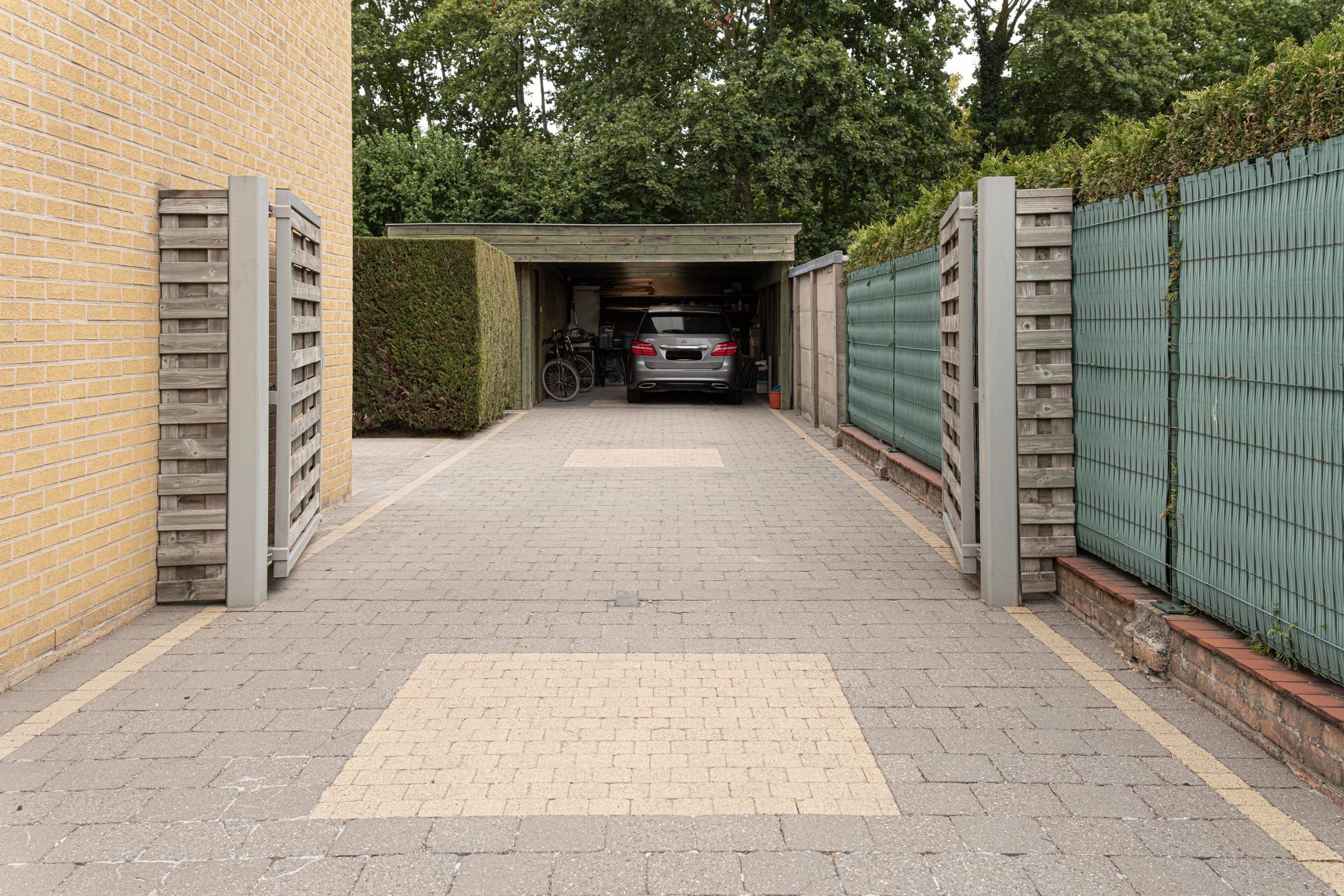 Vooraan de bruisende stad, achteraan het rustige groen - foto 9