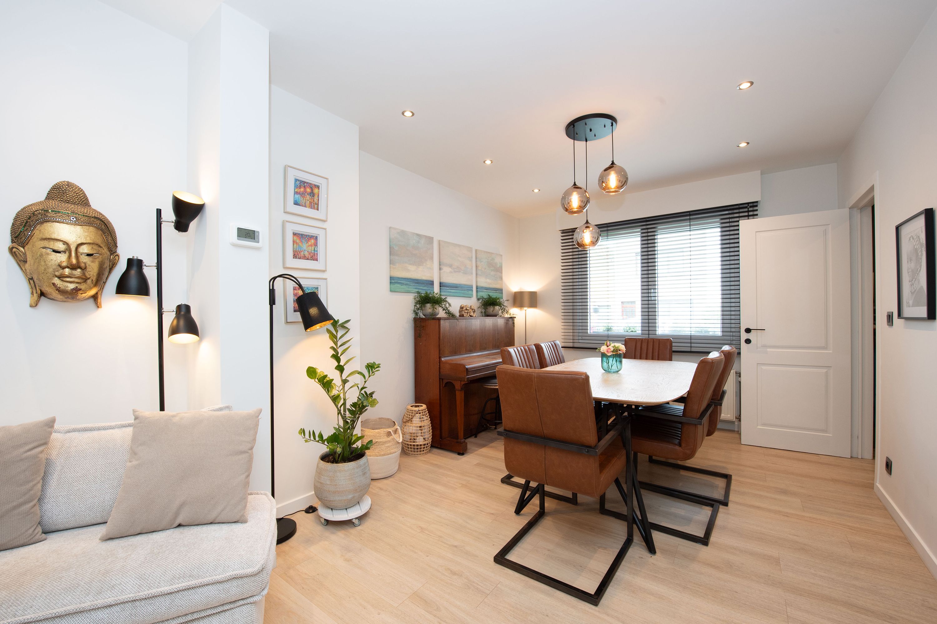 Instapklare woning (EPC B) met zonnige tuin in rustige straat - foto 2