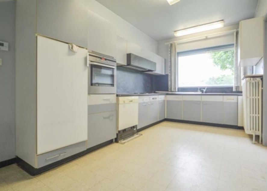 Alleenstaande woning dichtbij school en centrum en oprit E17.  - foto 7