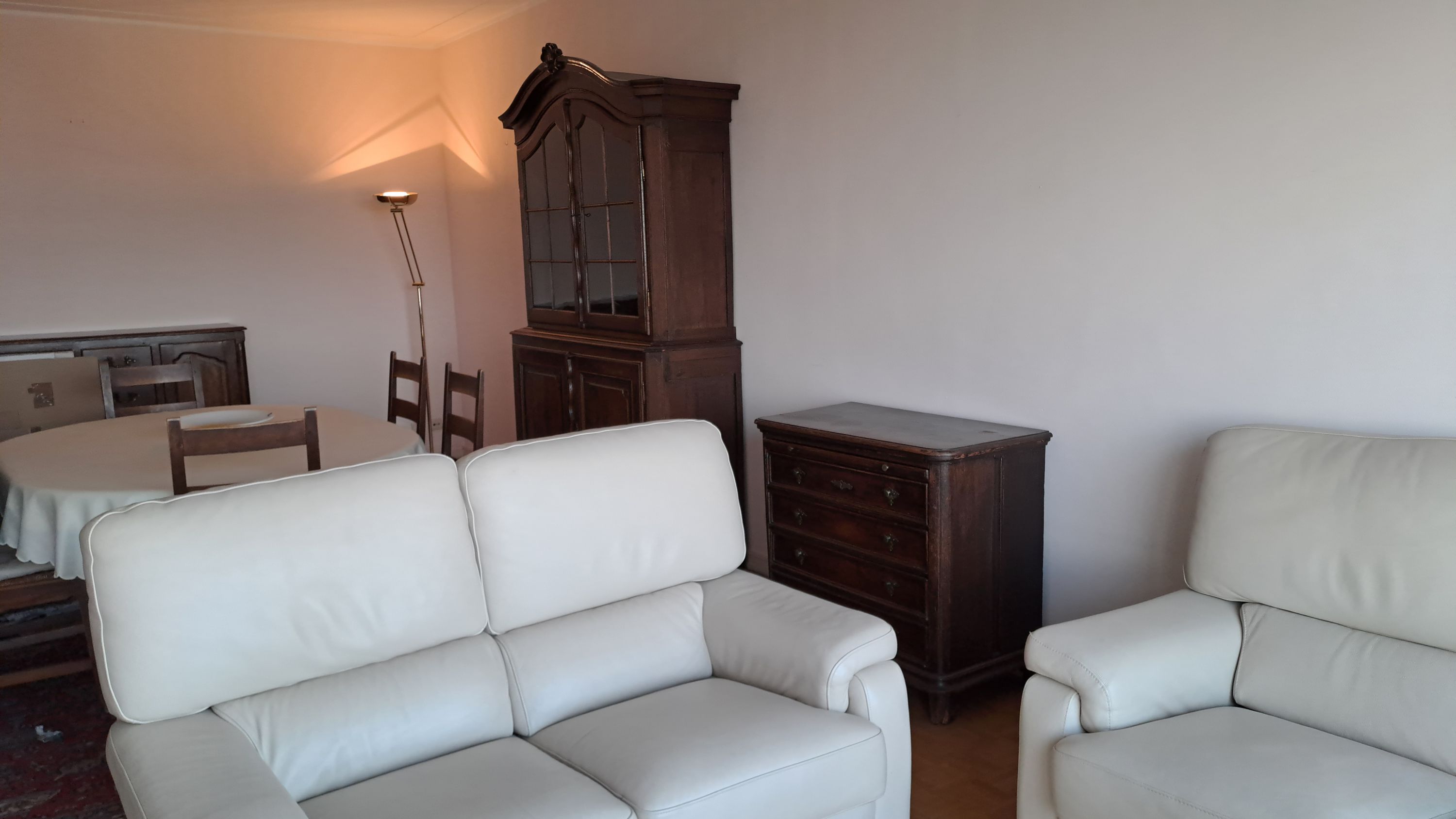 Lichtrijk appartement met panoramisch uitzicht op toplocatie - foto 7