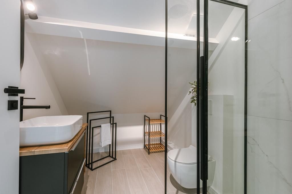 Instapklaar huis met 4slpk en tuinterras op 350m van zee en duinen - foto 21
