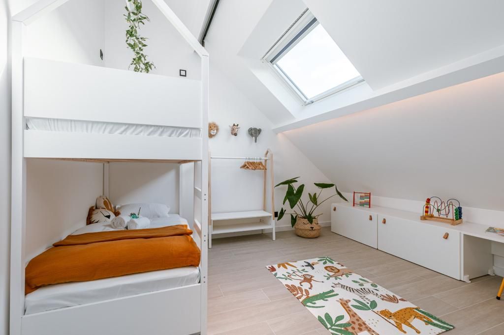 Instapklaar huis met 4slpk en tuinterras op 350m van zee en duinen - foto 23
