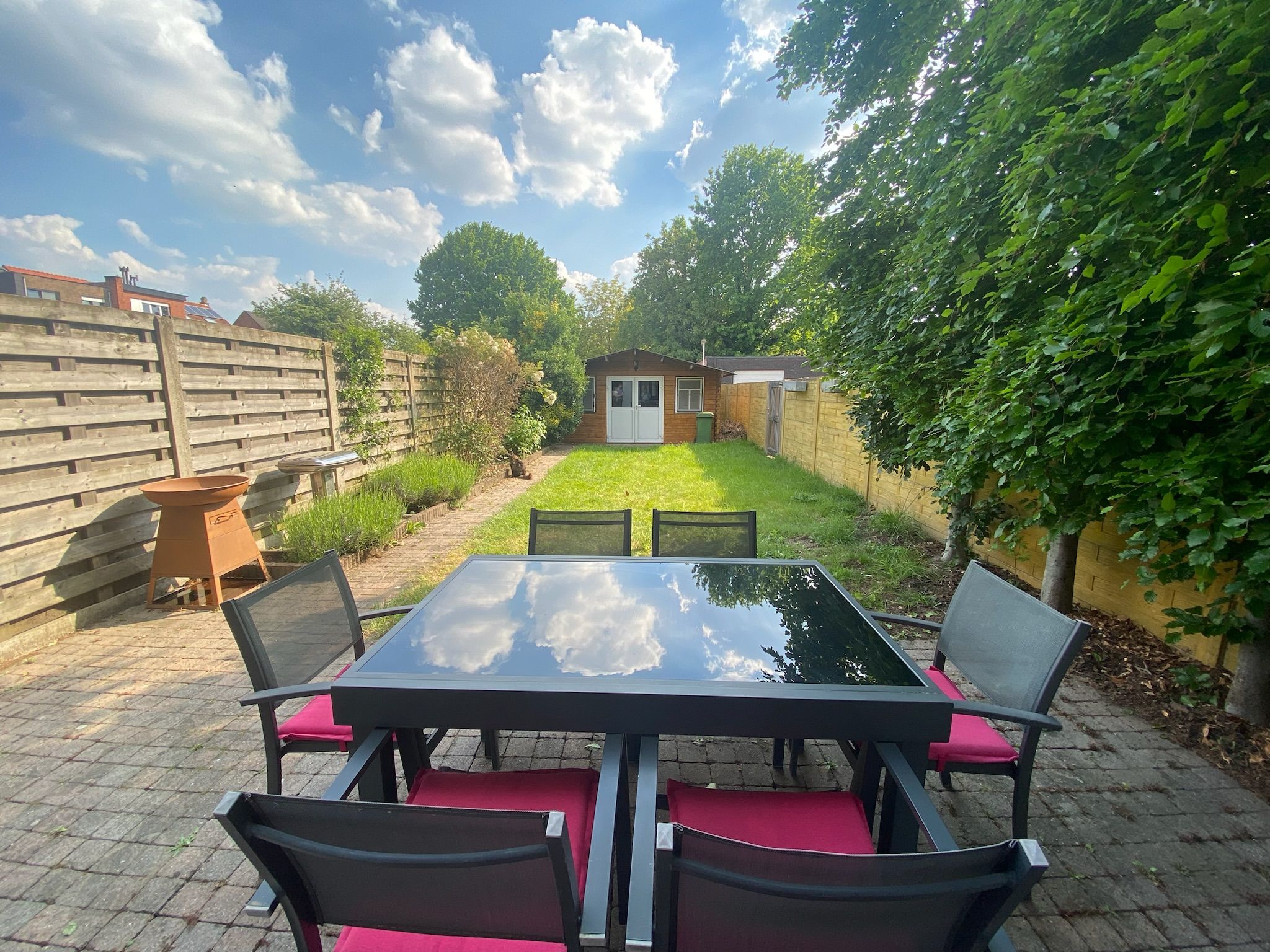 Instapklare rijwoning met tuin in het hart van Schoten - foto 10