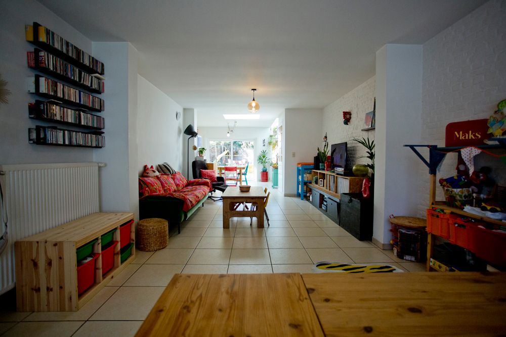 Instapklare woning met 4 slaapkamers en zonnige tuin in hartje Roeselare - foto 3