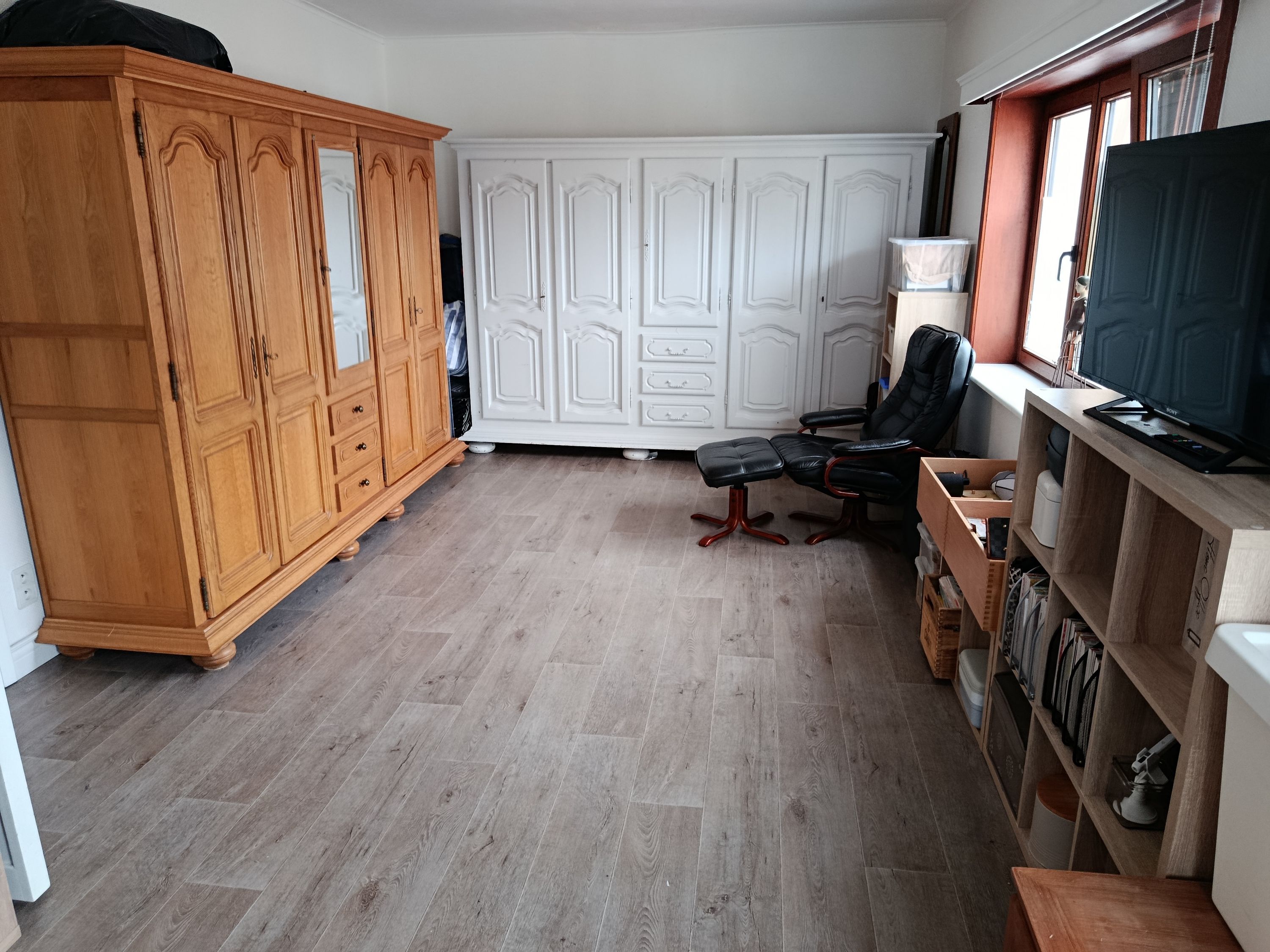 Gerenoveerde woning, 3 slpk, garage, EPC-B label, confom elektriciteitattest - foto 7