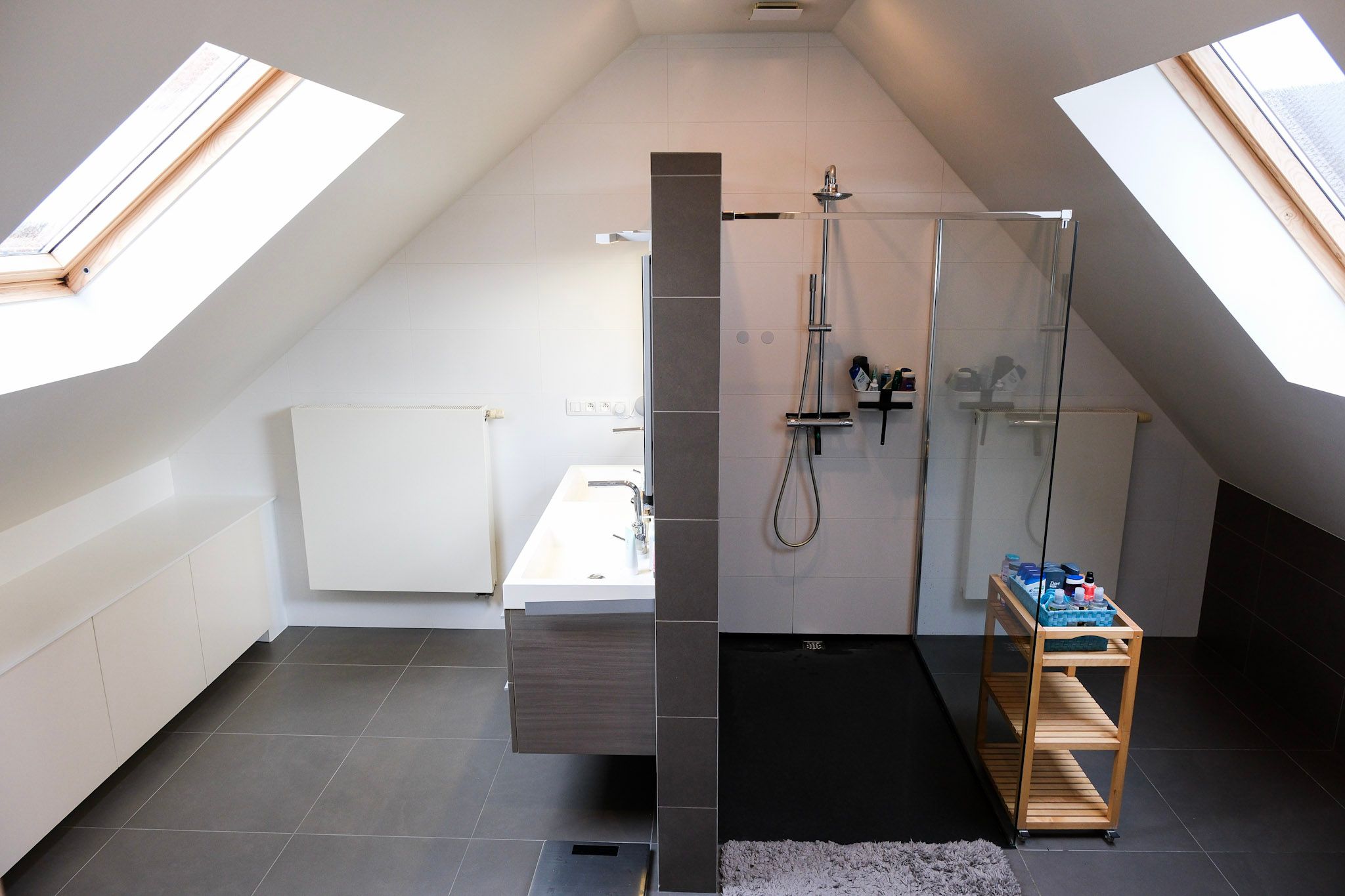 Instapklare gezinswoning met XL-garage in Essene! - foto 8