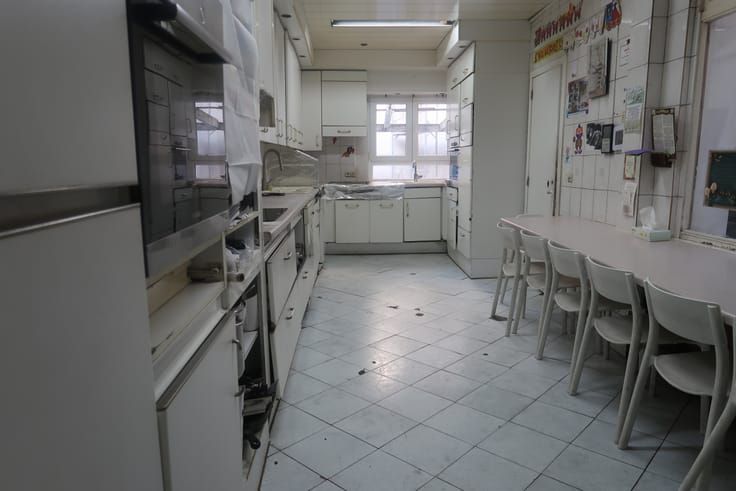 goed gelegen grote huis met tuin om te renoveren. - foto 6