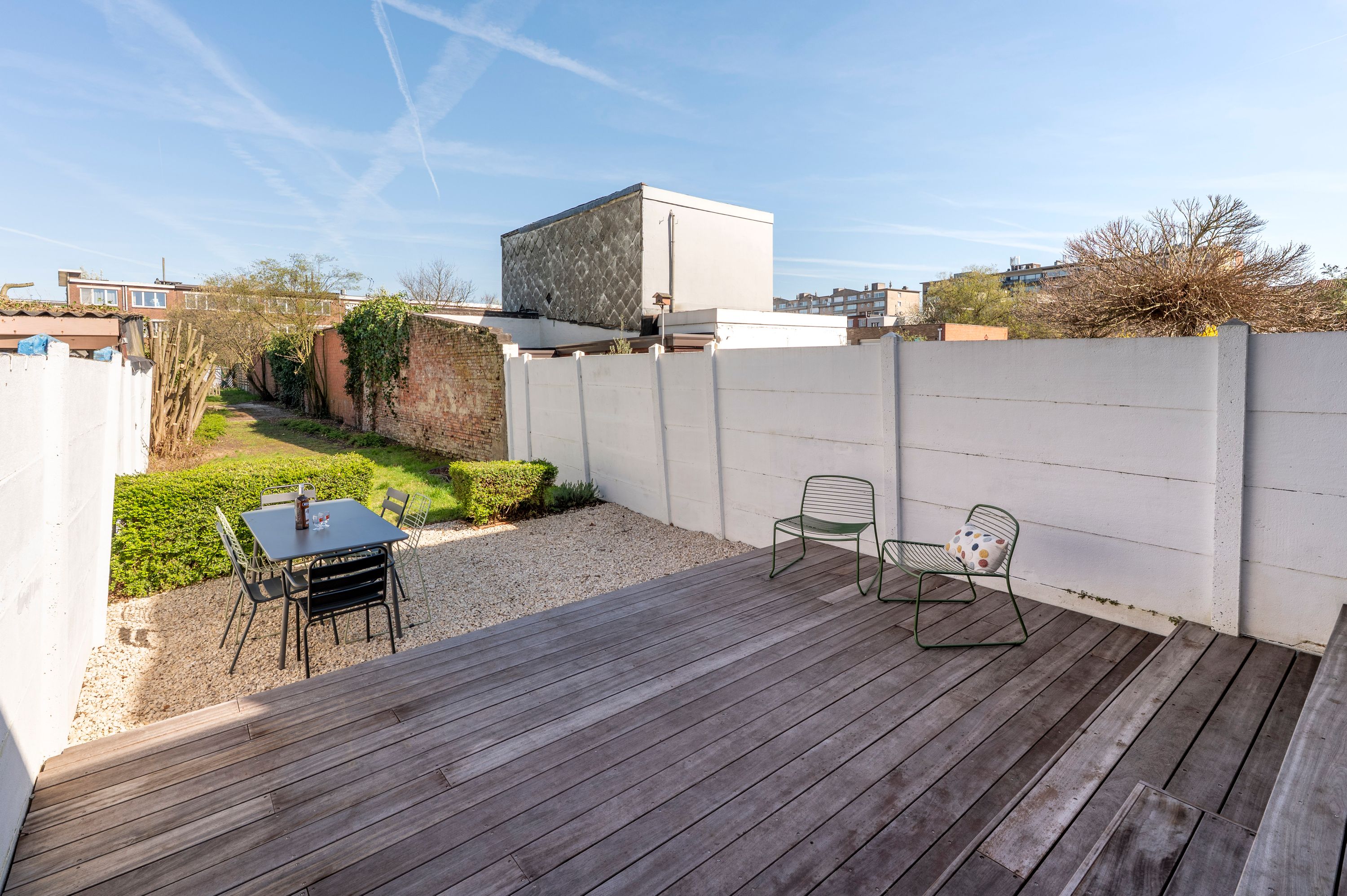 Instapklare woning met diepe tuin in een doodlopende straat - foto 4