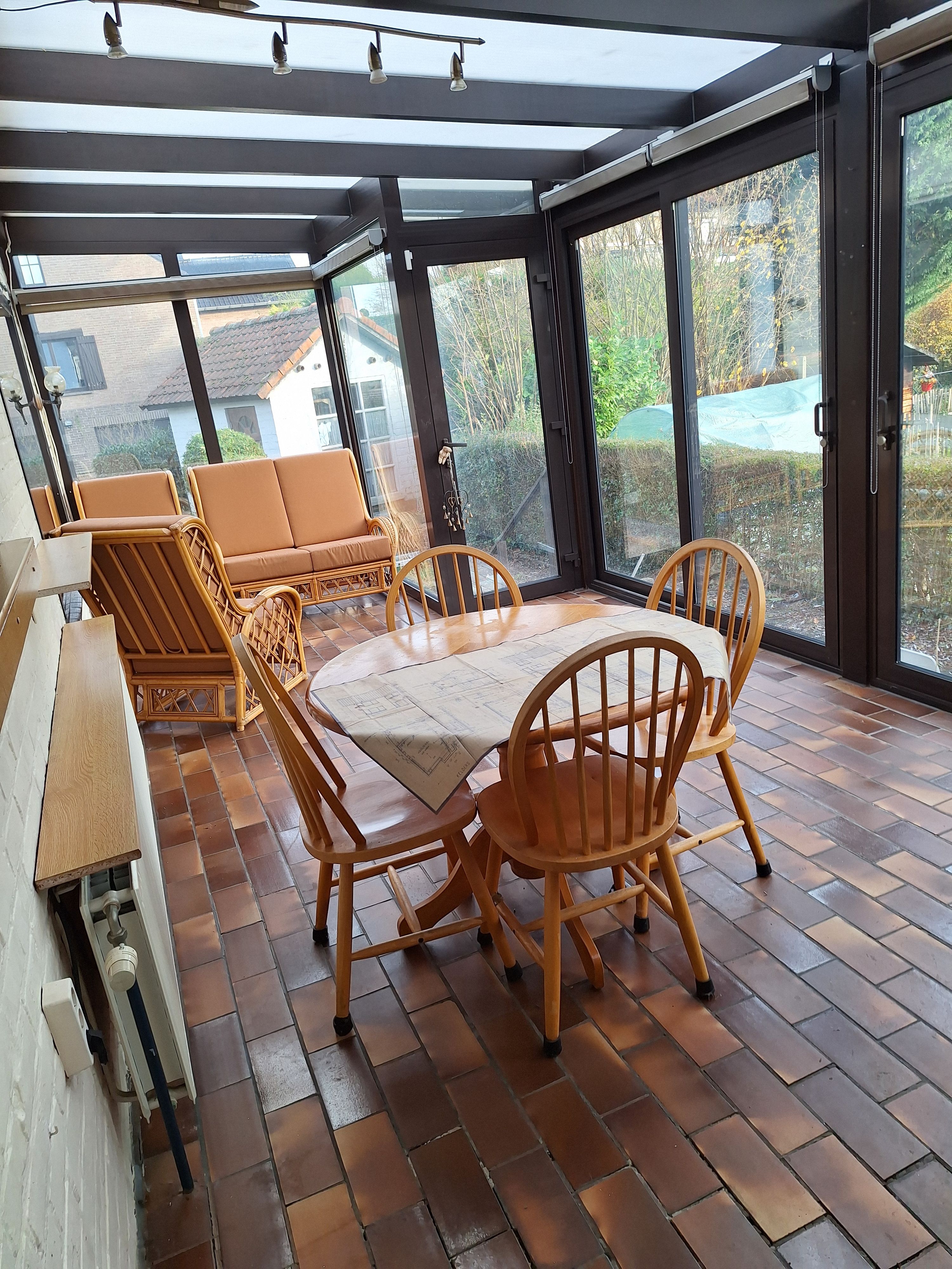 Ideaal gelegen huis in Dilbeek met 3 kamers, véranda & garage  - foto 5