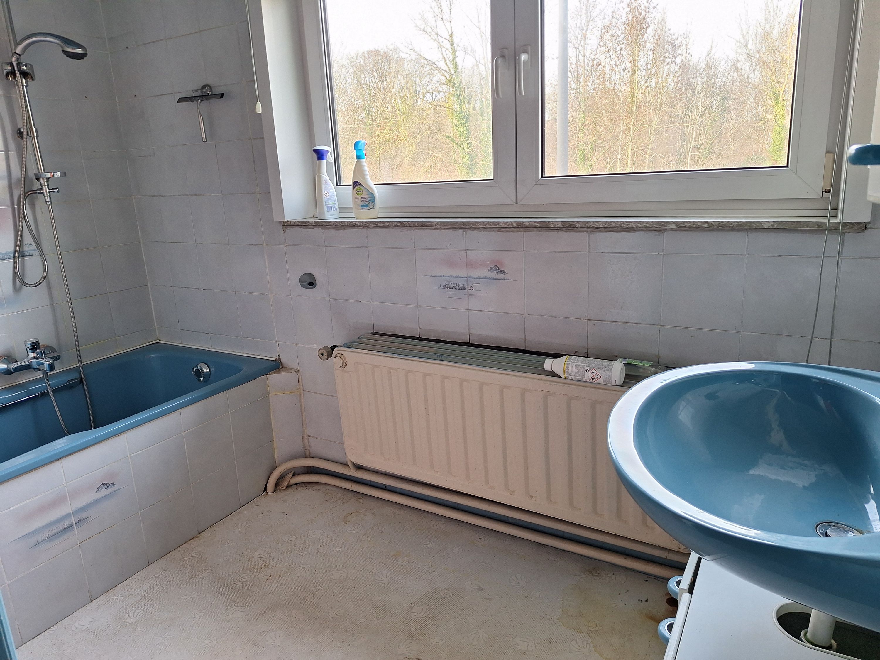 Ideaal gelegen huis in Dilbeek met 3 kamers, véranda & garage  - foto 9