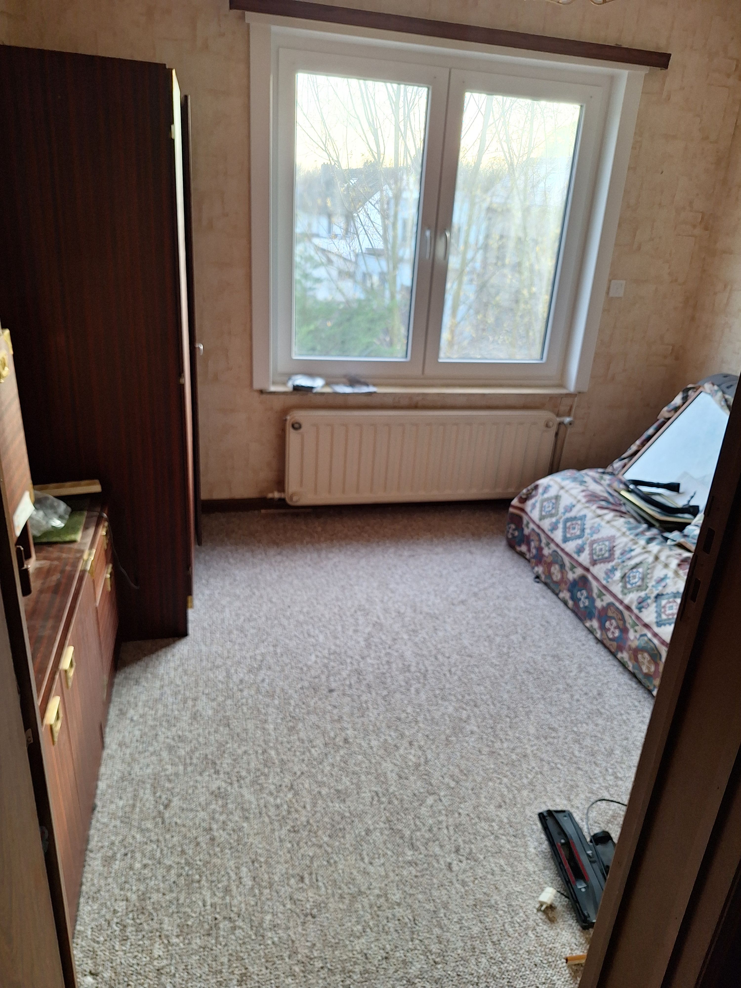 Ideaal gelegen huis in Dilbeek met 3 kamers, véranda & garage  - foto 8