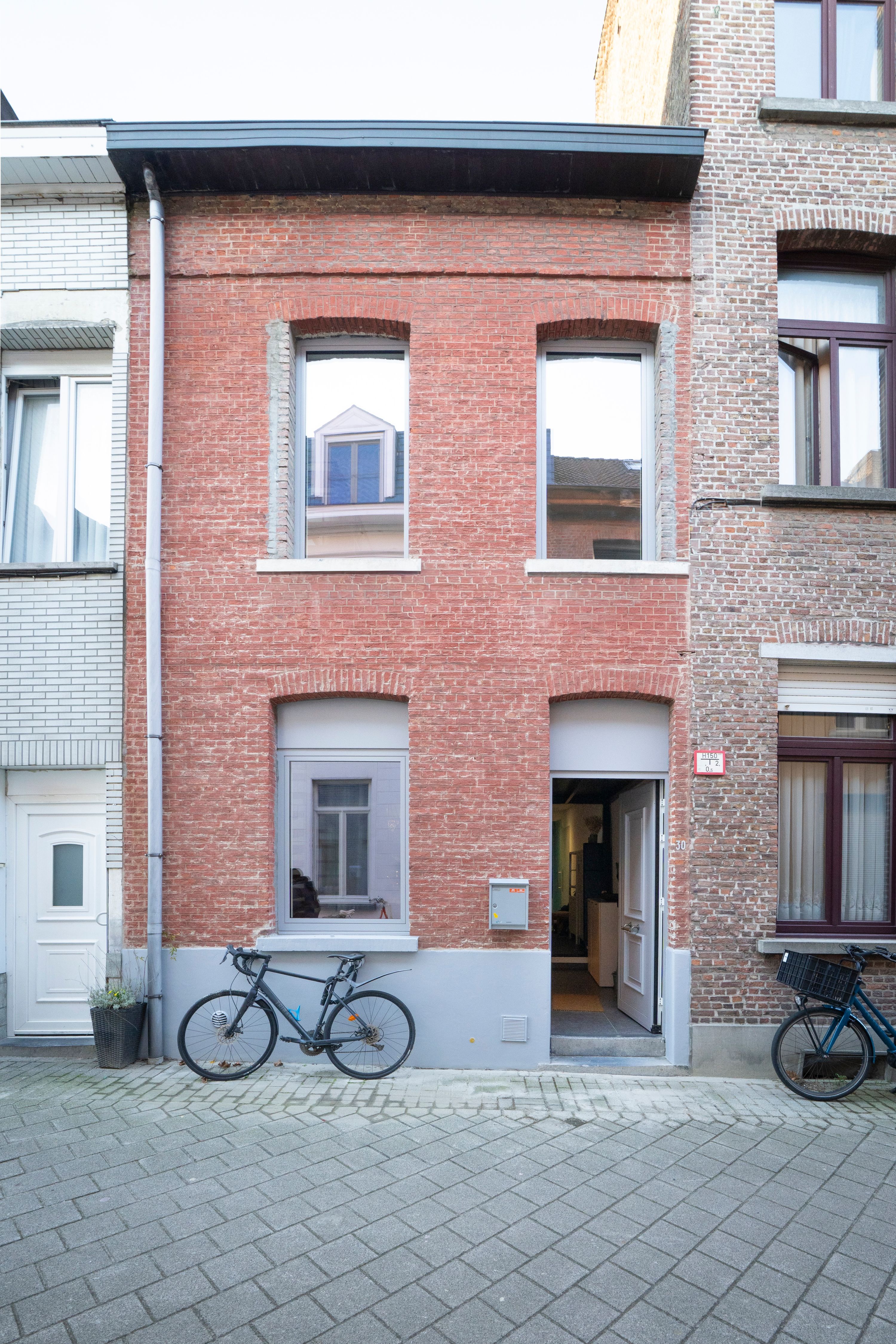 Unieke instapklare stadswoning in hartje Mechelen - foto 2