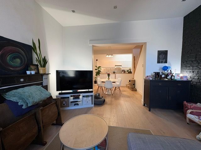 RUSTIG GELEGEN CHARMANTE, RECENT GERENOVEERDE RIJWONING  - foto 4