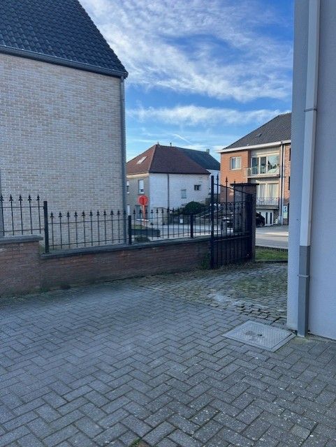 RUSTIG GELEGEN CHARMANTE, RECENT GERENOVEERDE RIJWONING  - foto 20