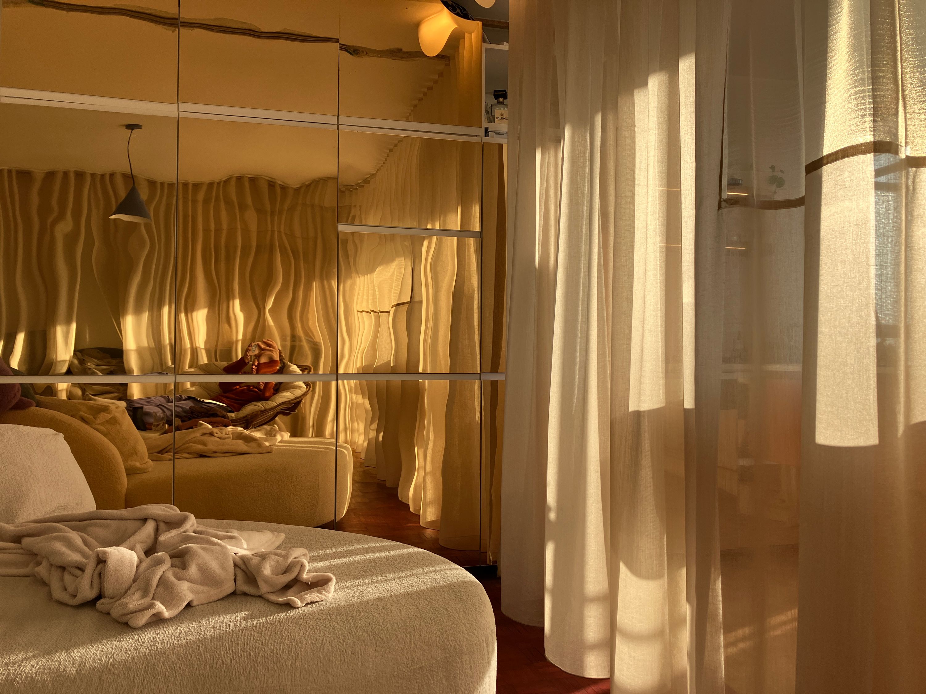 Lichtrijk instapklaar  1-slaapkamer appartement met terras op toplocatie in Gent - foto 4