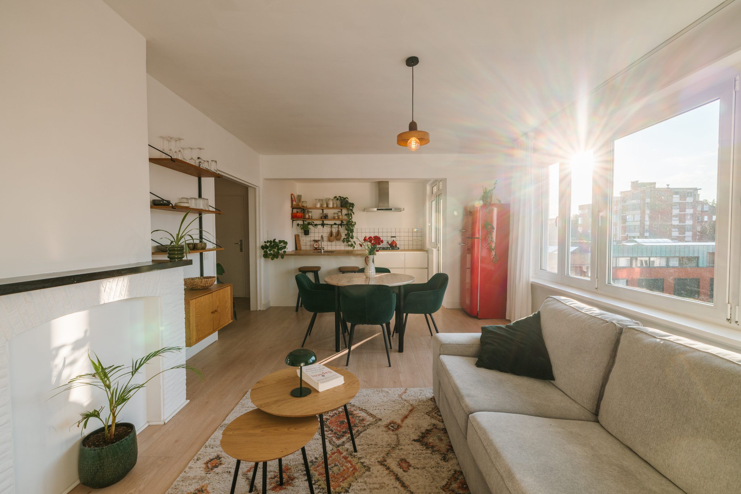 Instapklaar, lichtrijk appartement met 2 slaapkamers en terras - foto 10