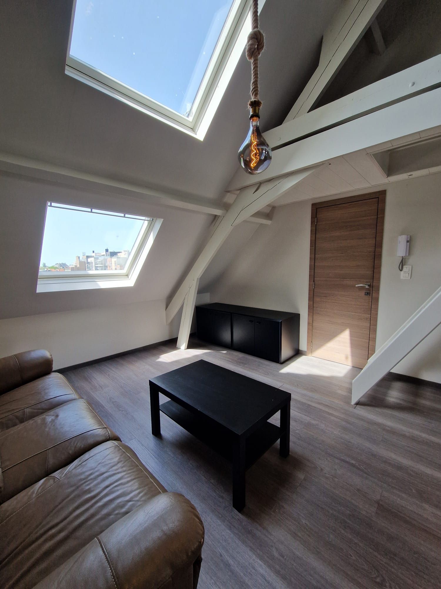 Unieke en lichtrijke dakappartement met mezzanine - foto 5