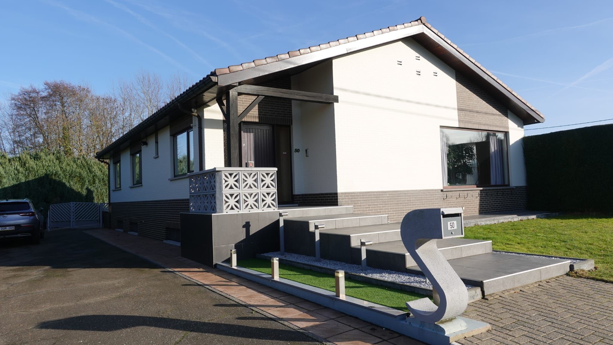 Instapklare, ruime hoekwoning met prachtige tuin - foto 2