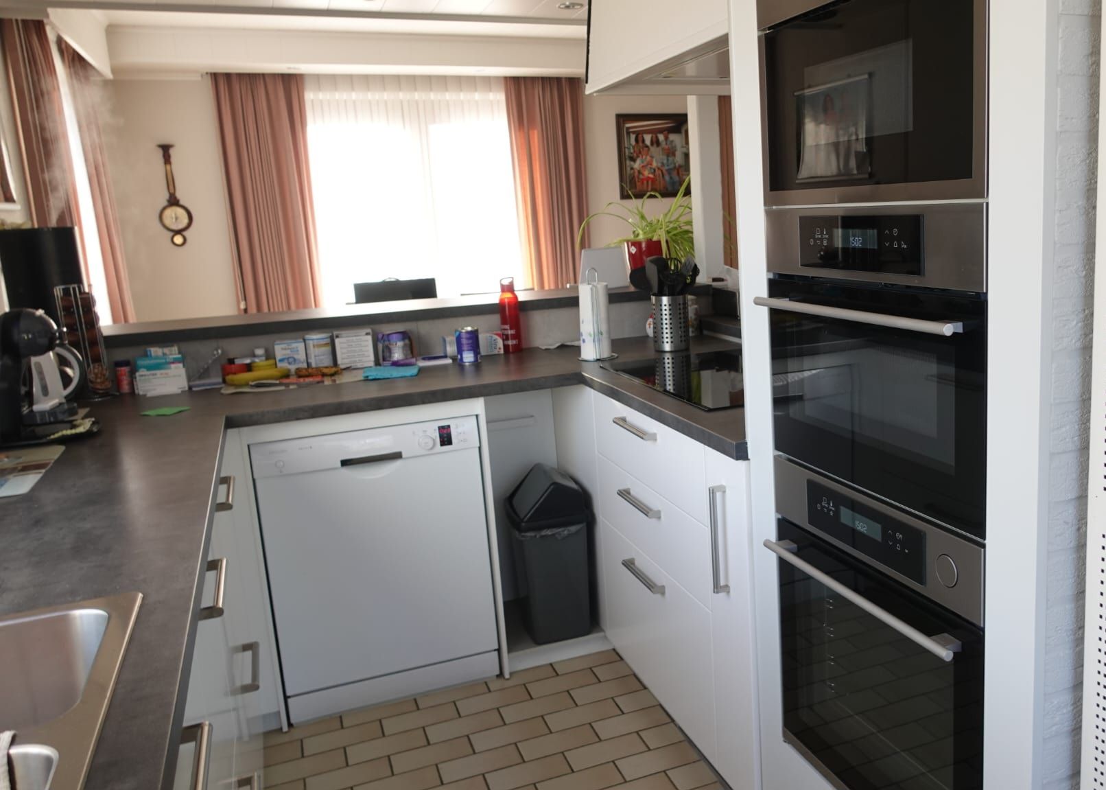 Instapklare, ruime hoekwoning met prachtige tuin - foto 4