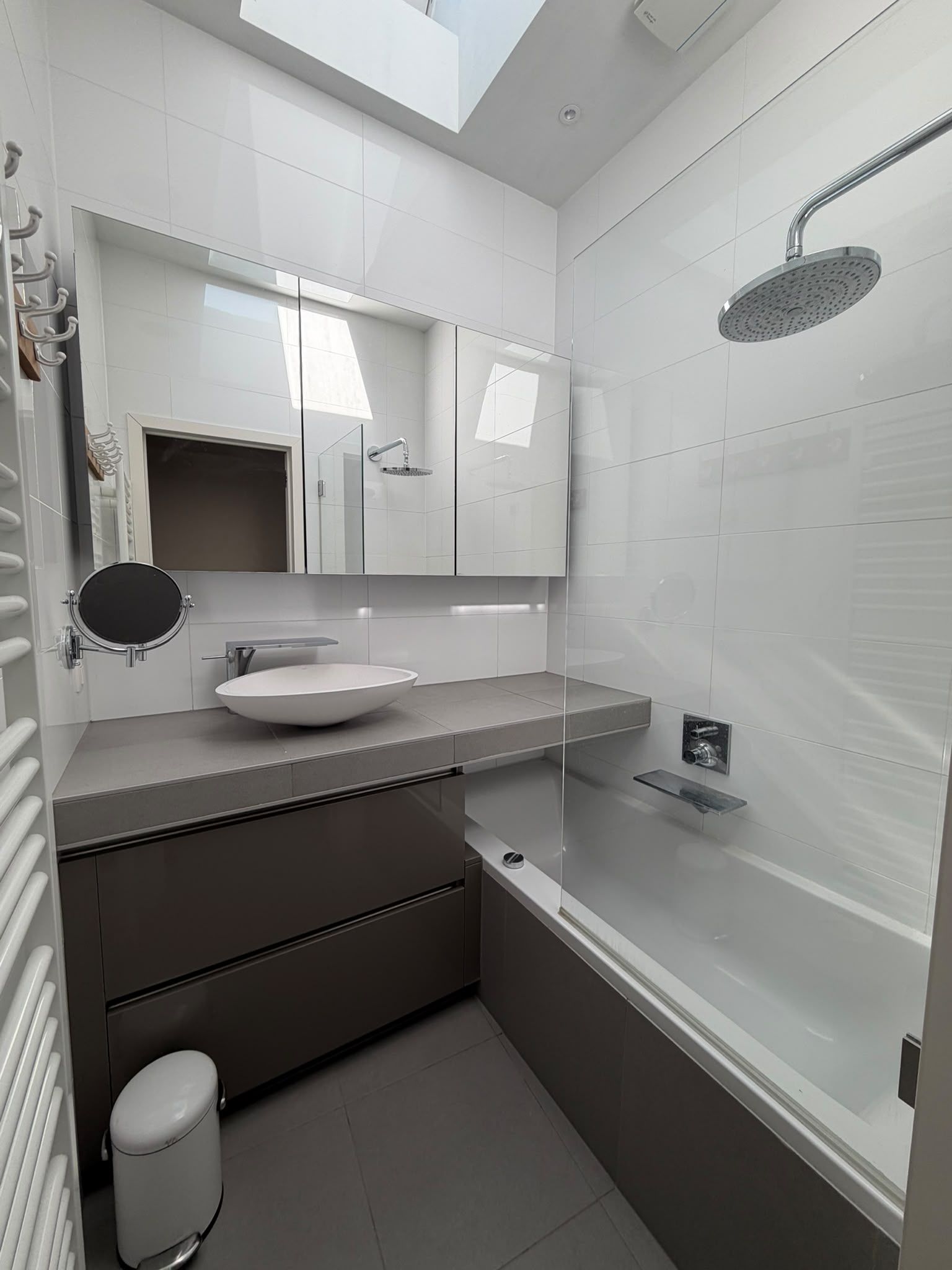 Hoogwaardig afgewerkt & instapklaar 2-slaapkamerappartement - foto 9