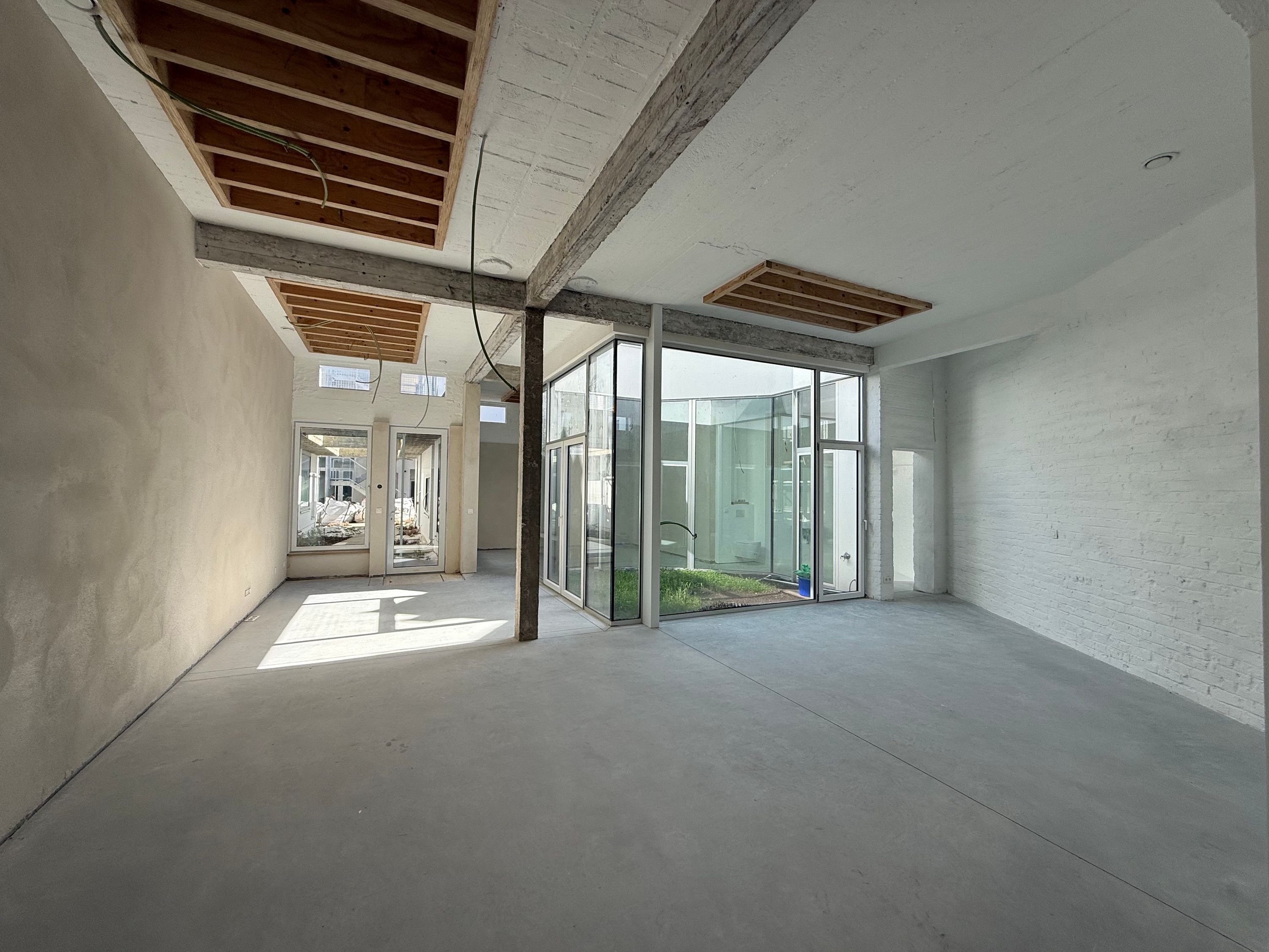 centraal gelegen lichtrijke patio-woning - foto 5