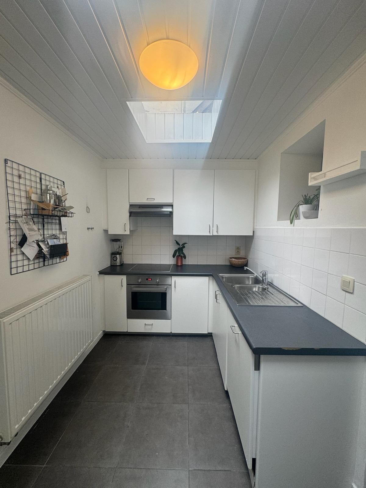 Charmante Stadswoning met 3 slaapkamers op toplocatie nabij Dok Noord Gent - foto 4