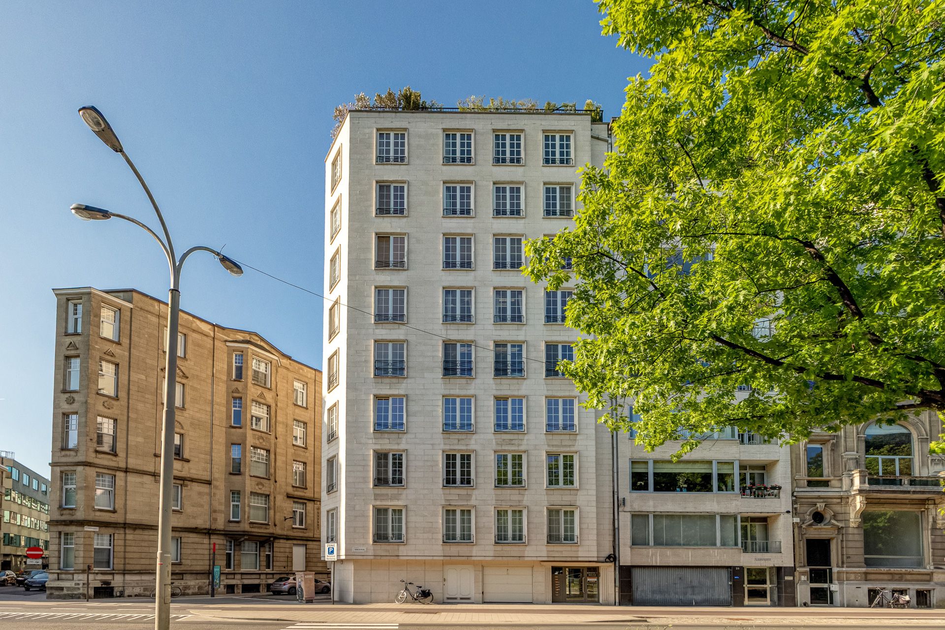 Stijlvol appartement met uitzicht over het Stadspark + garage - foto 3